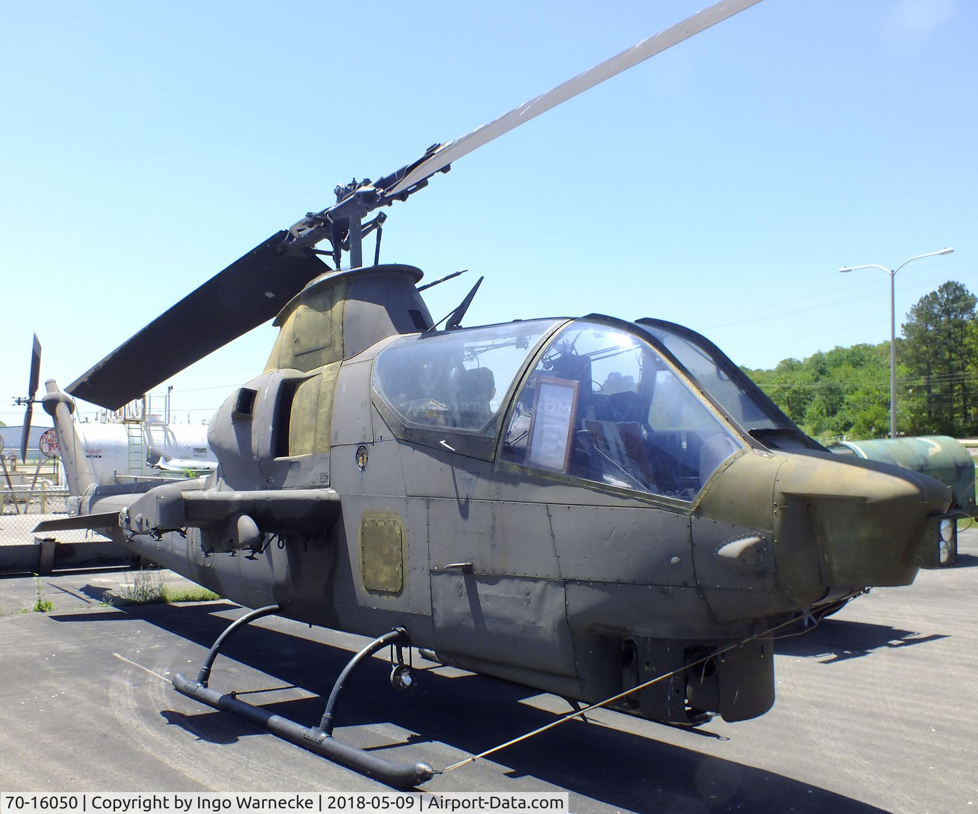 70-16050, 1970 Bell AH-1S Cobra C/N 20994, Bell AH-1S Cobra at the Arkansas Air & Military Museum, Fayetteville AR
