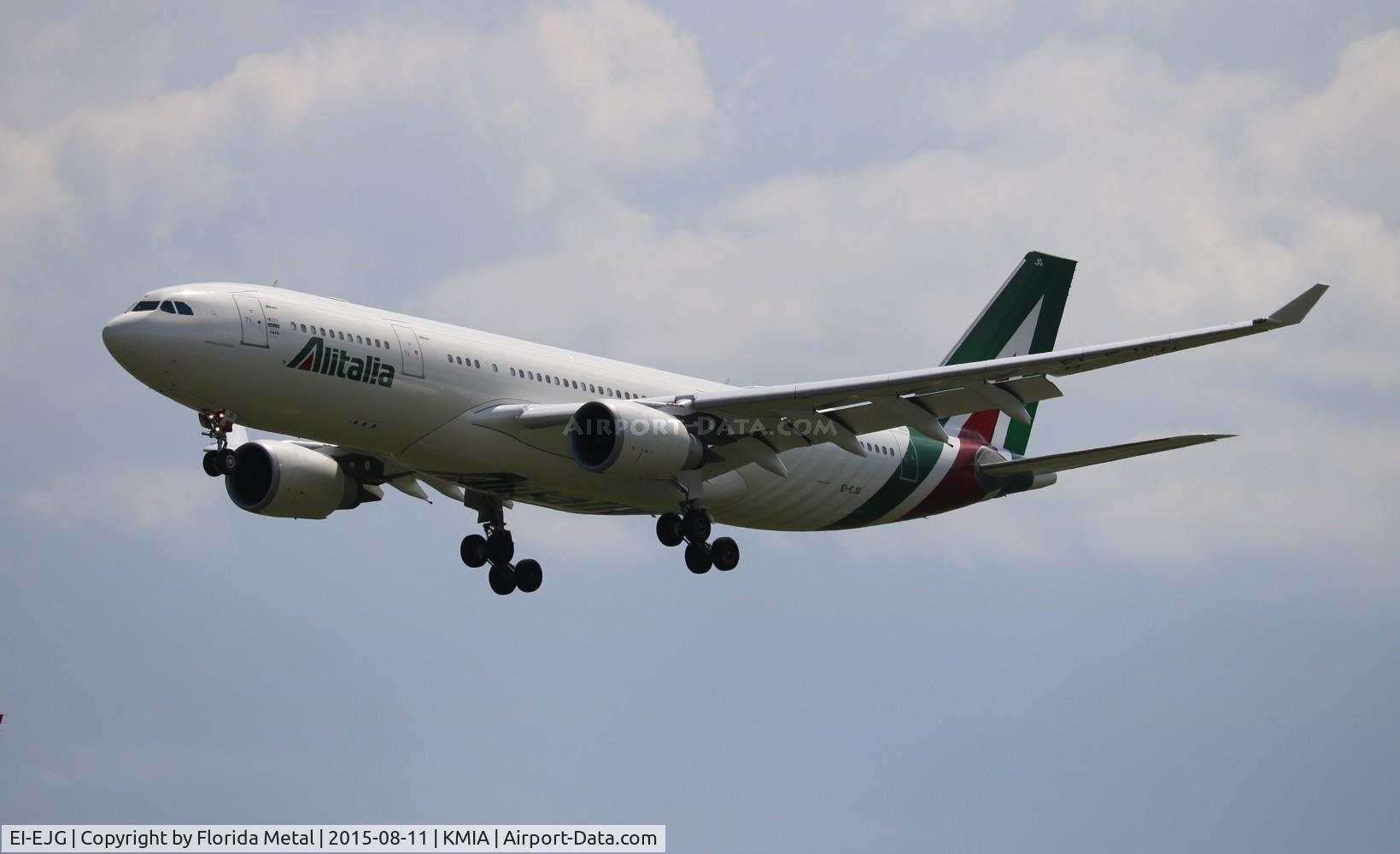 EI-EJG, 2010 Airbus A330-202 C/N 1123, MIA 2015