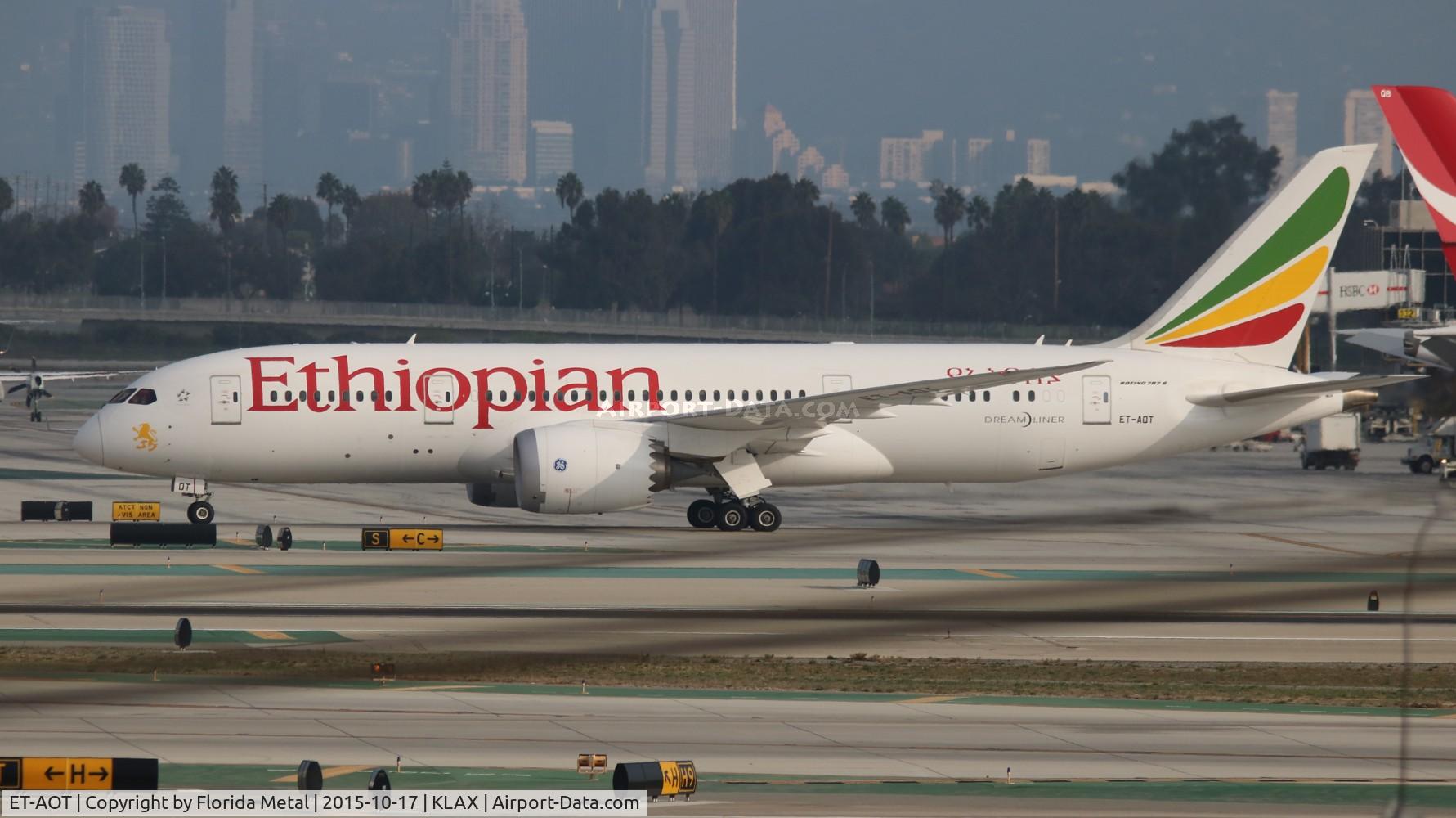 ET-AOT, 2014 Boeing 787-8 Dreamliner Dreamliner C/N 34748, LAX 2015