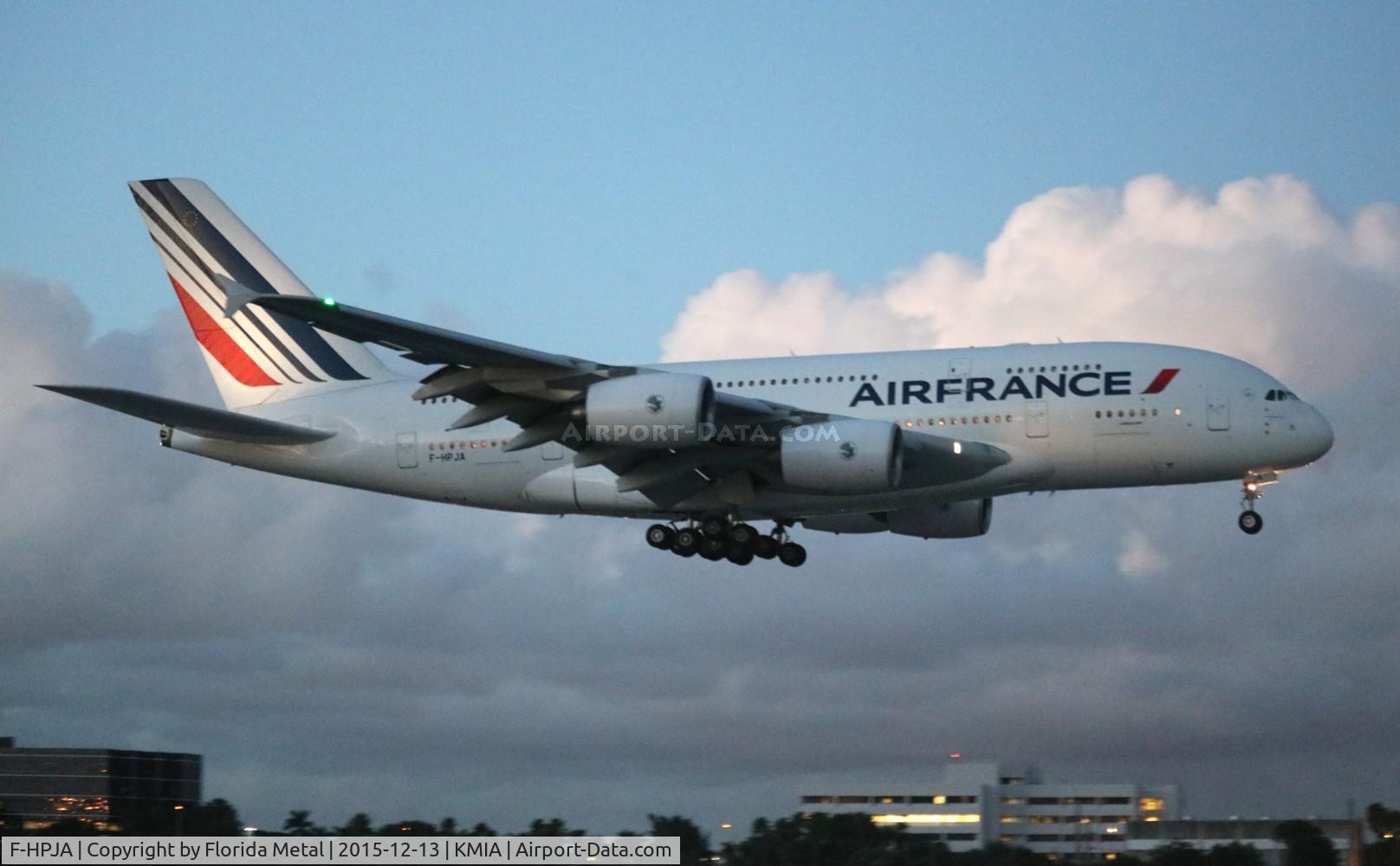 F-HPJA, 2010 Airbus A380-861 C/N 033, MIA 2015