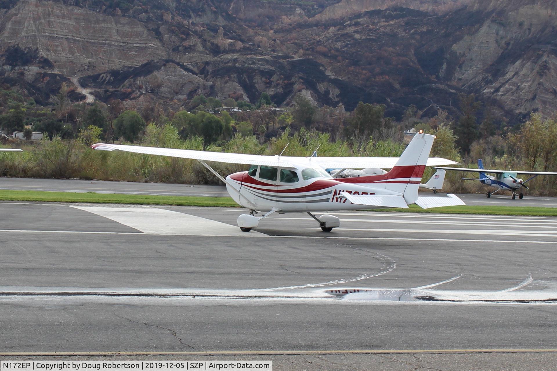 N172EP, 1976 Cessna 172N C/N 17267932, 1976 Cessna 172N SKYHAWK II, Lycoming O-360-H2AD 160 Hp, taking the active