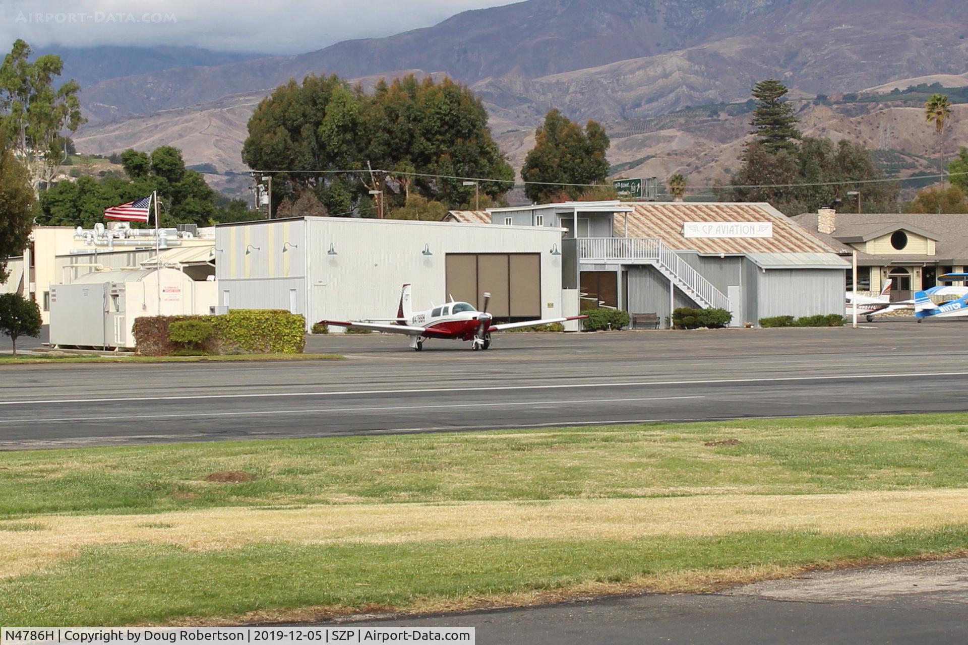 N4786H, 1979 Mooney M20J 201 C/N 24-0876, 1979 Mooney M20J 201, Lycoming IO-360-A&C 200 Hp, at Fuel Dock