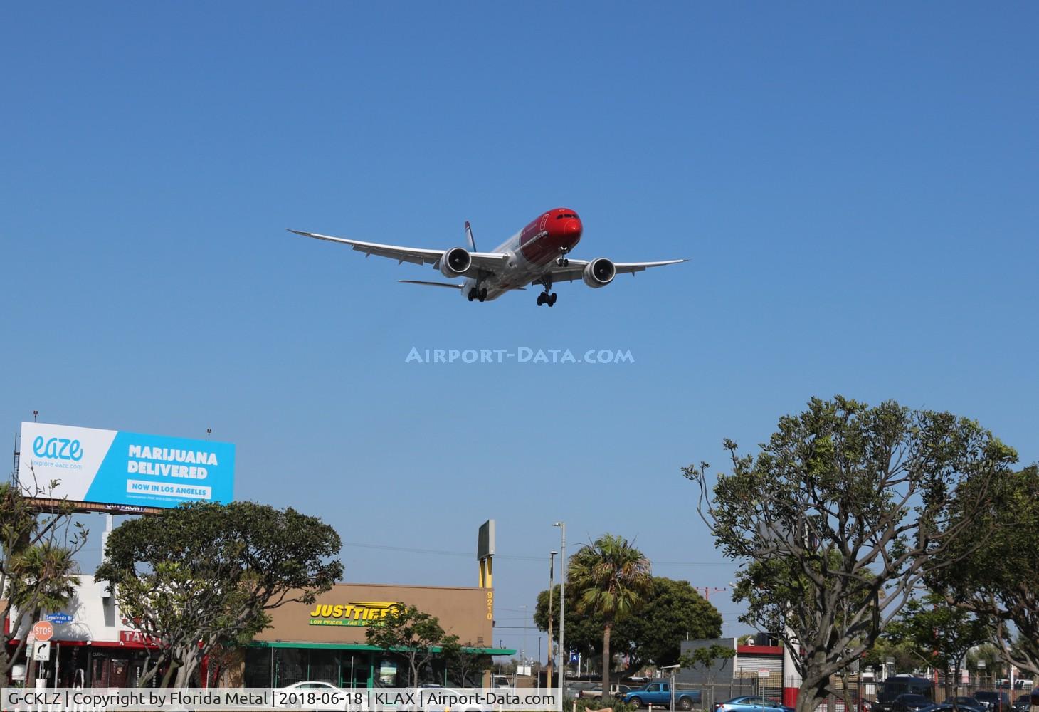 G-CKLZ, 2017 Boeing 787-9 Dreamliner C/N 38774, LAX 2018