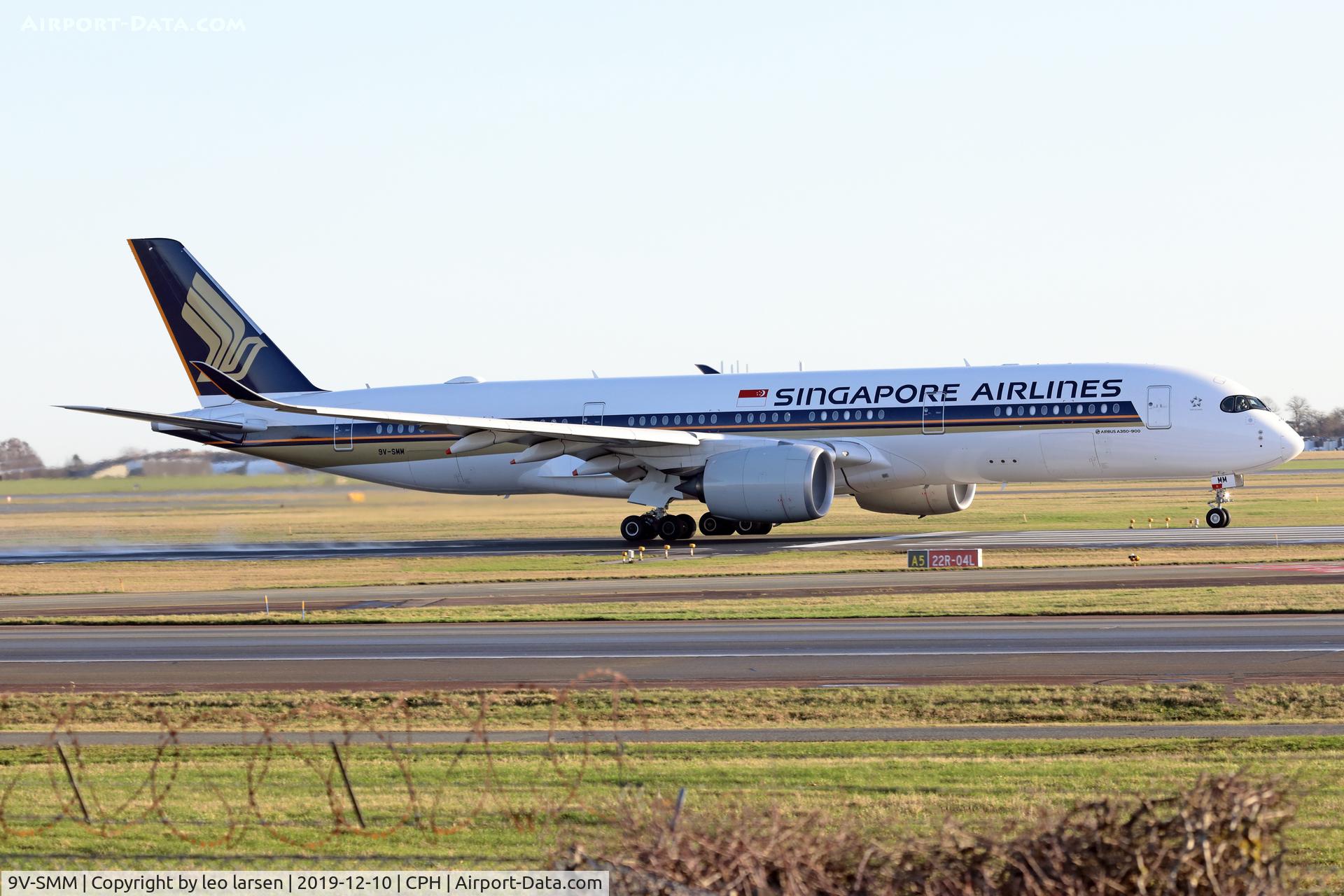 9V-SMM, 2017 Airbus A350-941 C/N 099, Copenhagen 10.12.2019