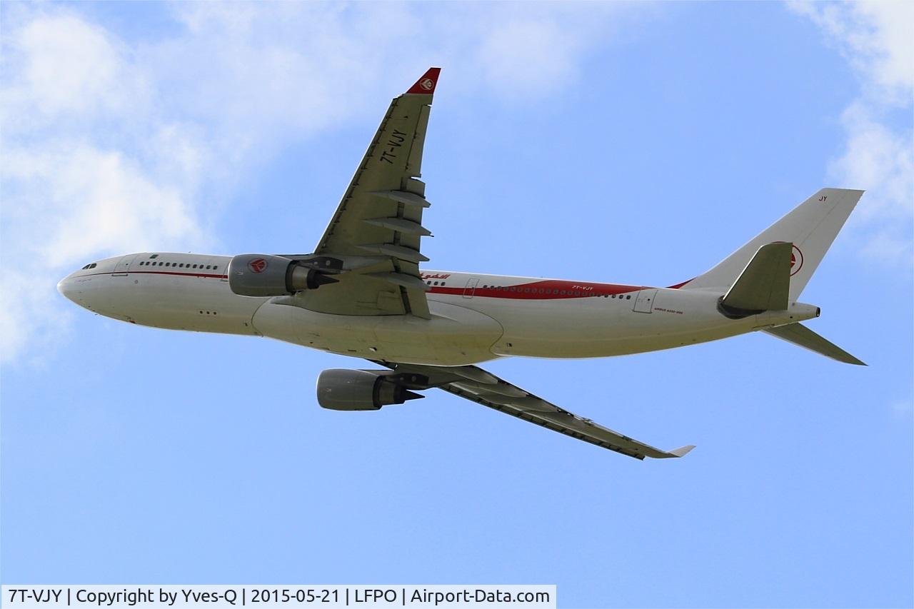 7T-VJY, 2005 Airbus A330-202 C/N 653, Airbus A330-202, Take off rwy 24, Paris-Orly airport (LFPO-ORY)