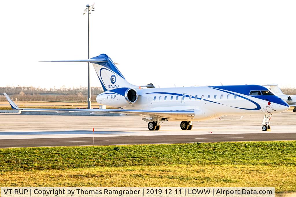 VT-RUP, Bombardier BD-700-1A11 Global 5000 C/N 9840, Bajaj Group Bombardier Global 5000
