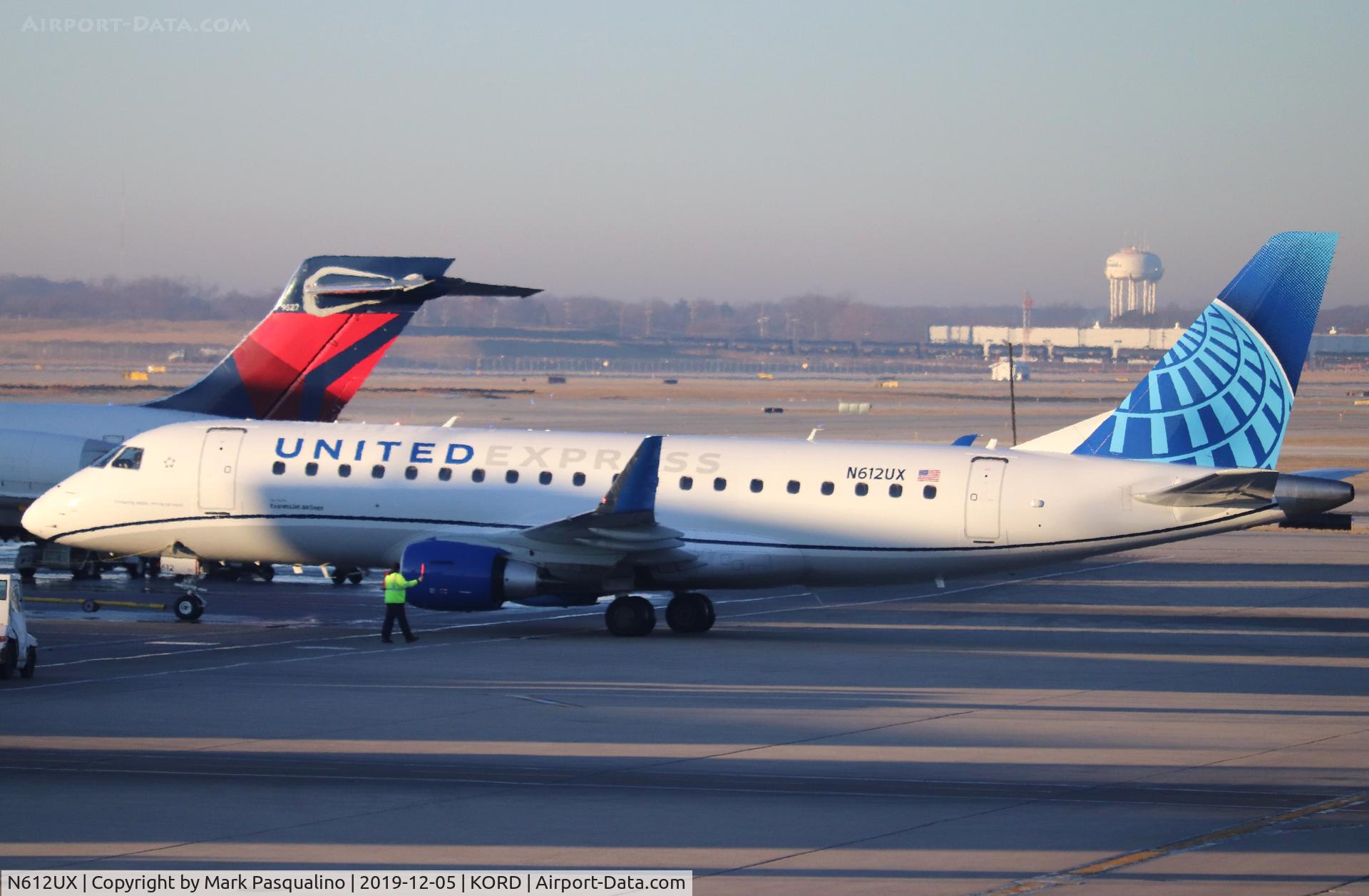 N612UX, 2019 Embraer 175LR (ERJ-170-200LR) C/N 17000813, ERJ-170-200LR