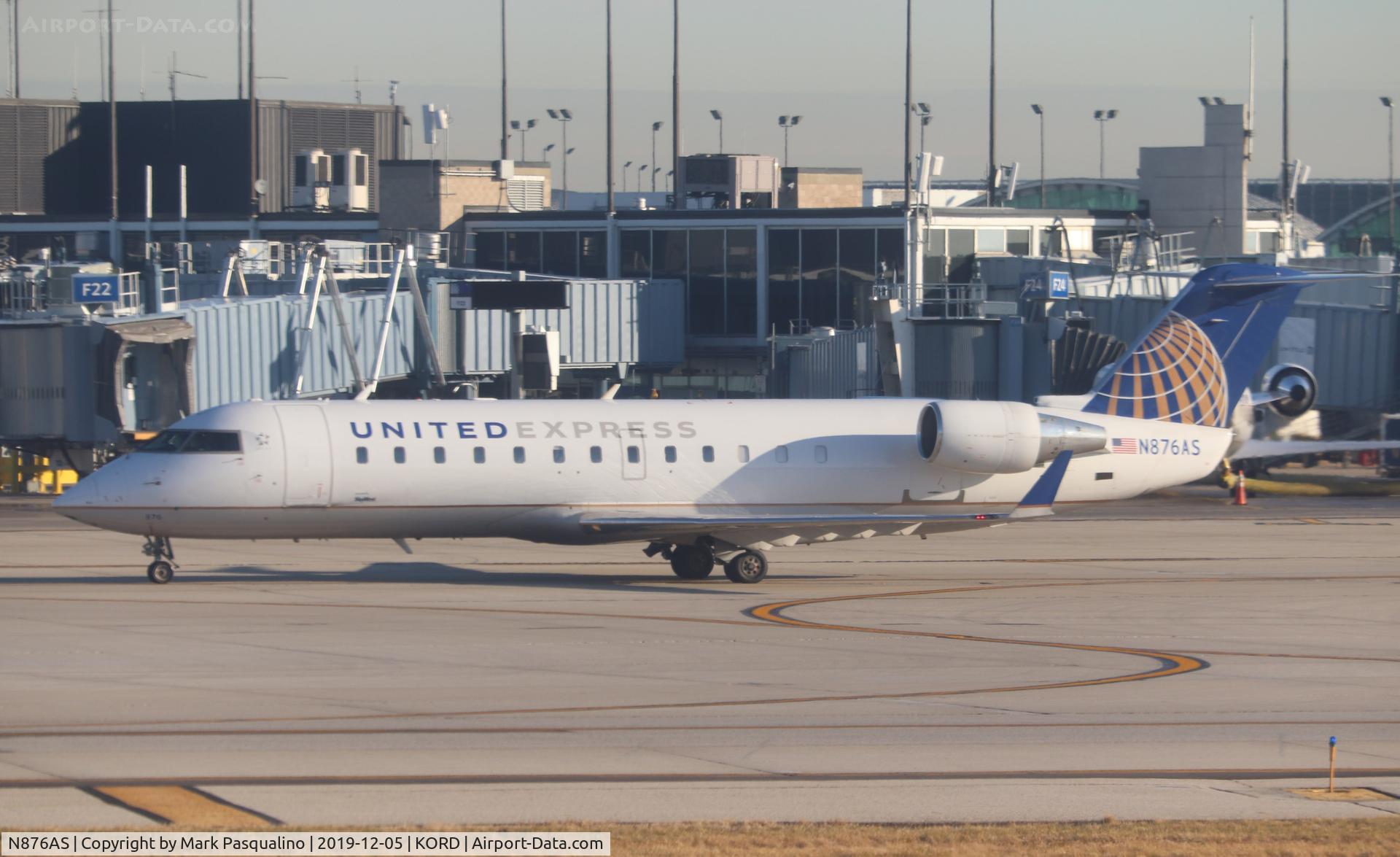 N876AS, 2001 Bombardier CRJ-200ER (CL-600-2B19) C/N 7576, CL-600-2B19