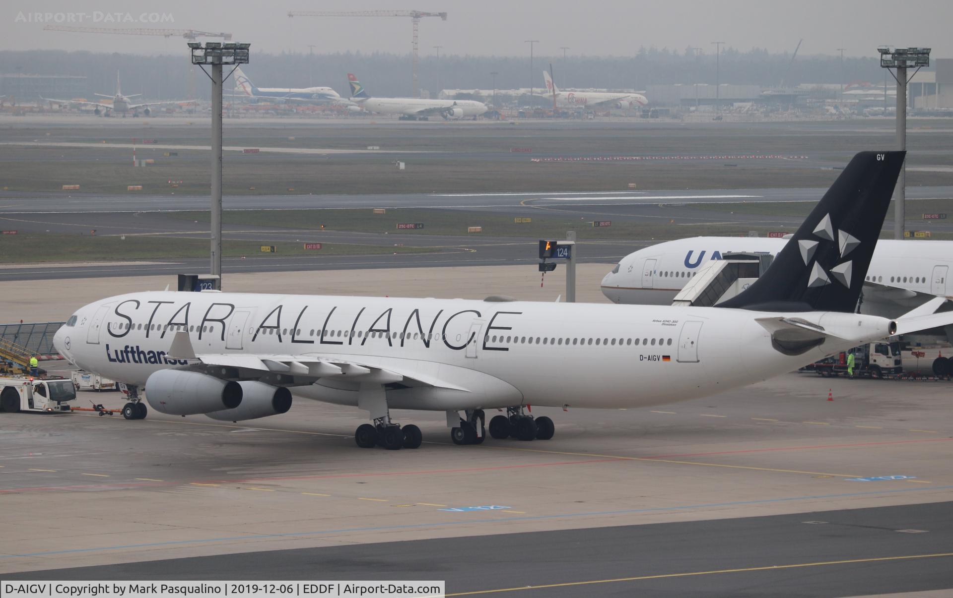 D-AIGV, 2000 Airbus A340-313X C/N 325, Airbus A340-313X