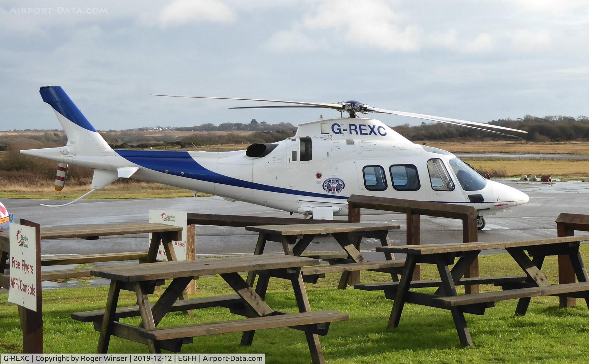 G-REXC, 2006 Agusta A-109S Grand C/N 22021, Visiting A-109S operated by Castle Air.
