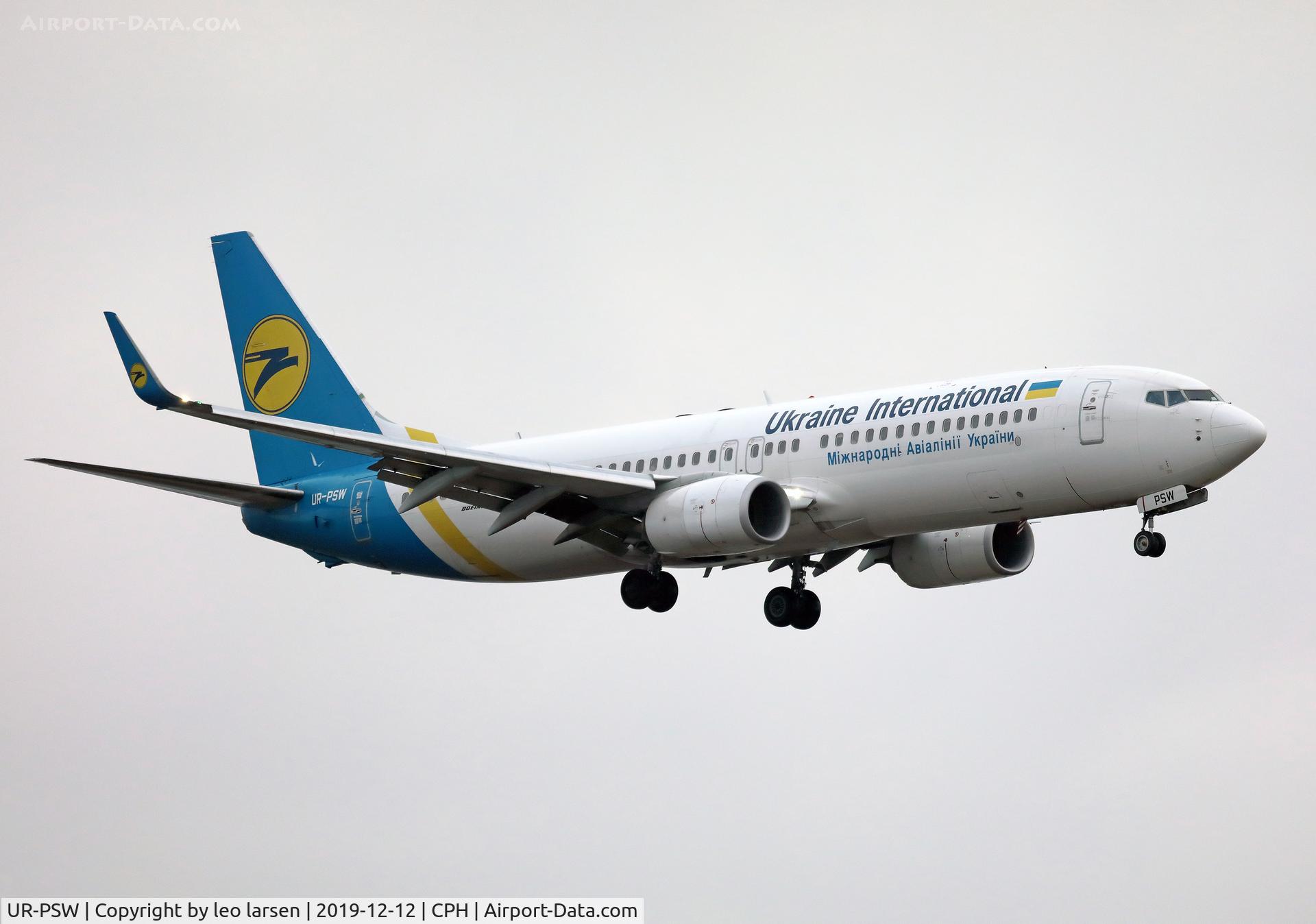 UR-PSW, 2017 Boeing 737-8KV C/N 41536, Copenhagen 12.12.2019