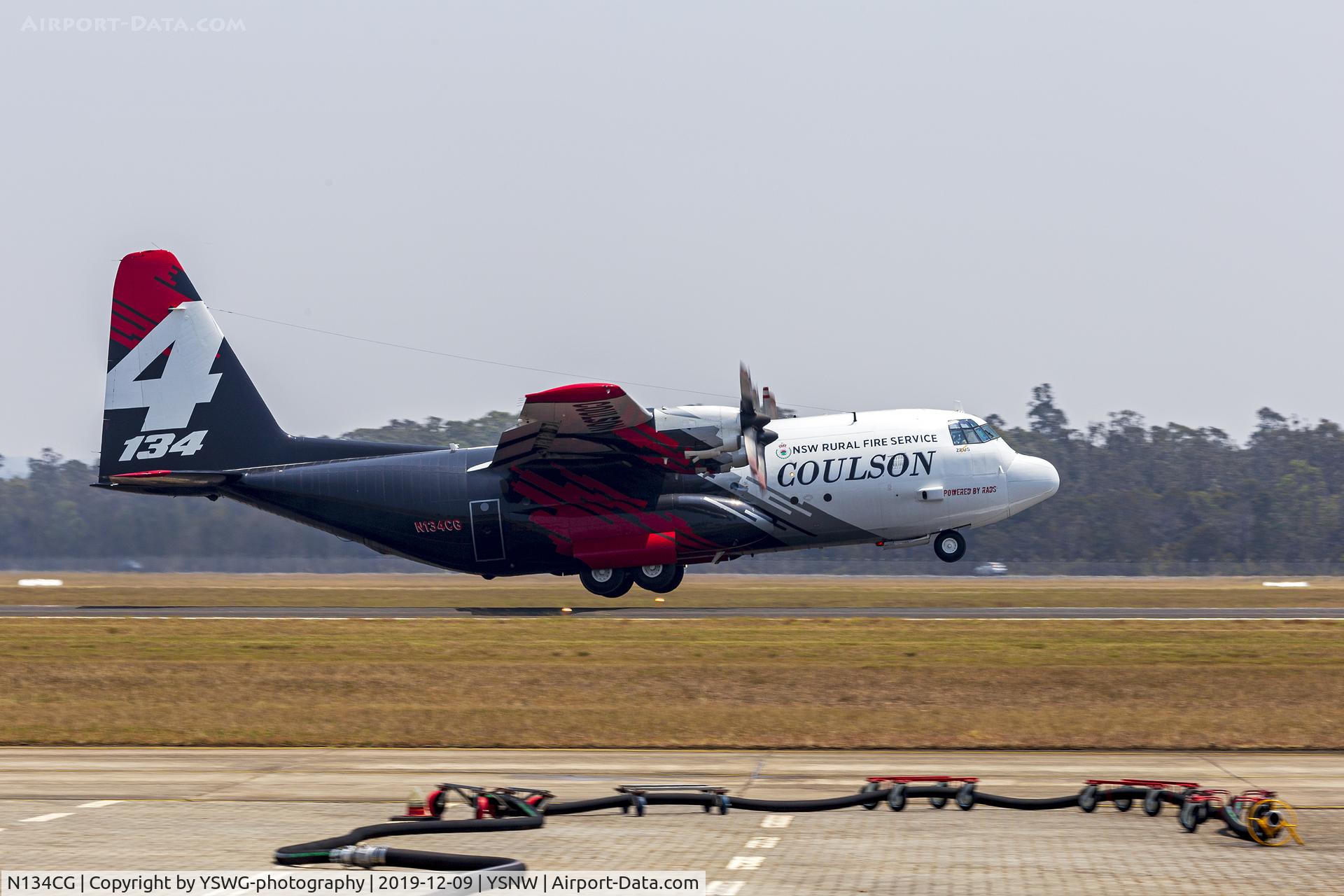 N134CG, 1981 Lockheed EC-130Q Hercules C/N 382-4904, Coulson Aviation (N134CG) Lockheed EC-130Q departing HMAS Albatross