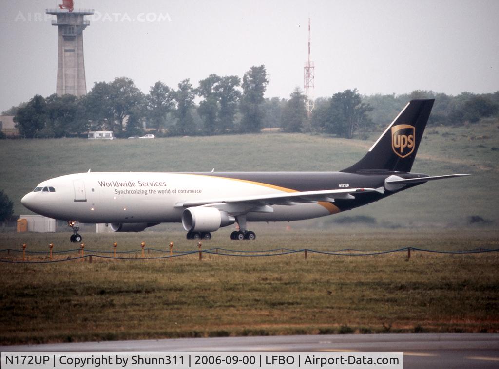 N172UP, 2006 Airbus A300F4-622R C/N 0867, Delivery day... new c/s