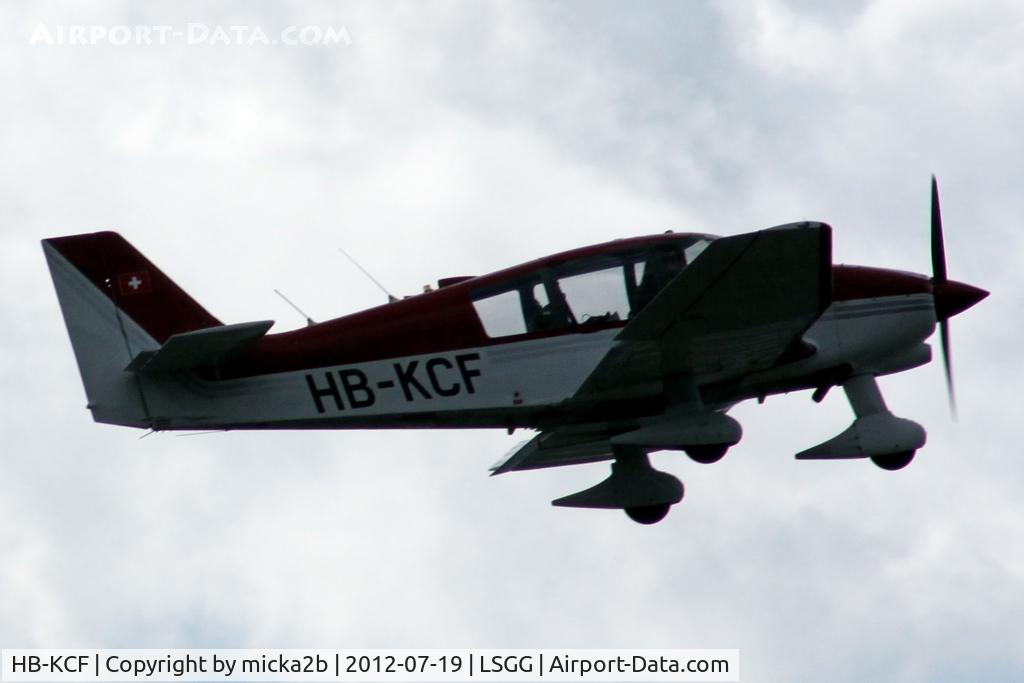 HB-KCF, 1989 Robin DR-400-180S Regent C/N 1890, In flight