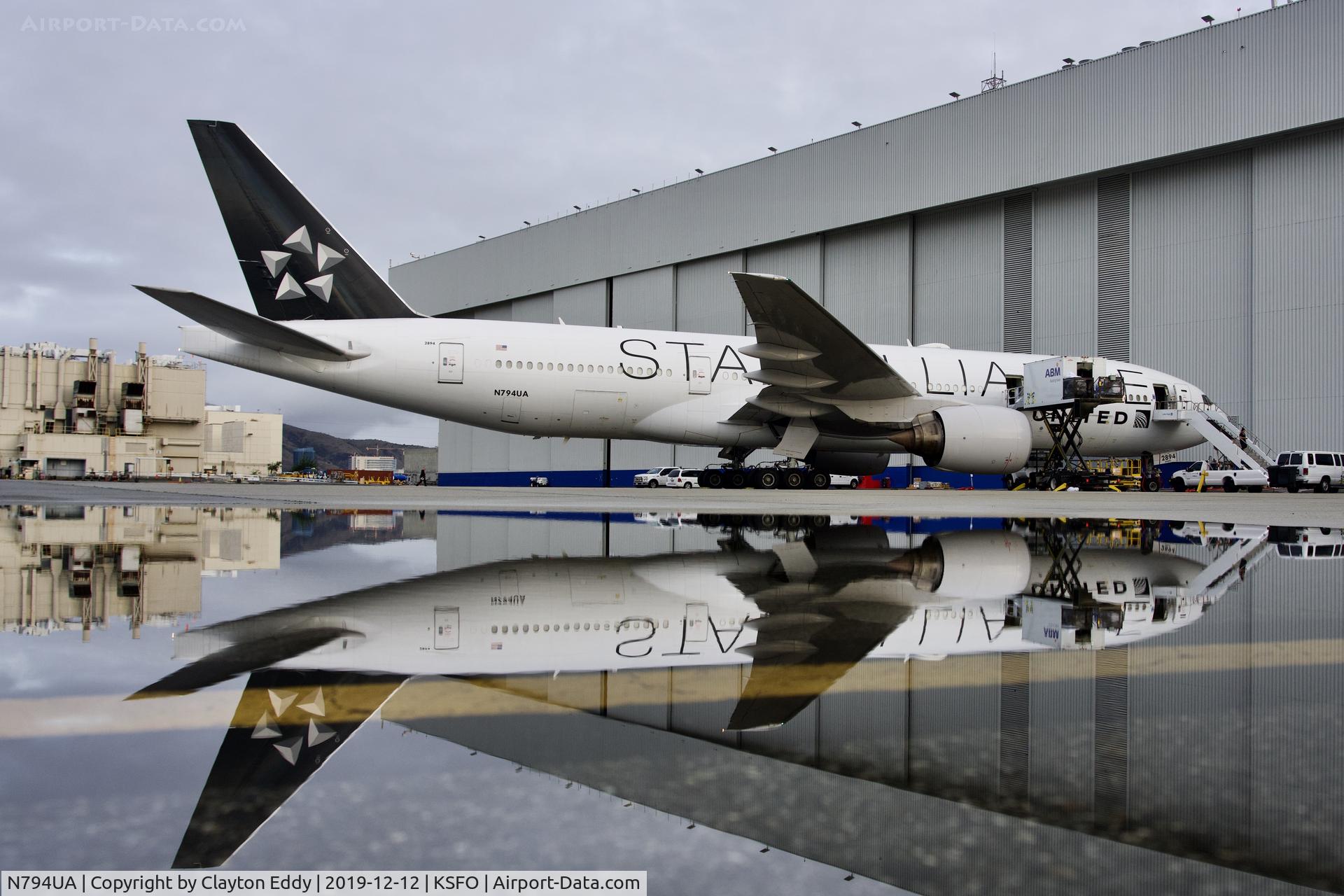 N794UA, 1997 Boeing 777-222 C/N 26953, SFO 2019.