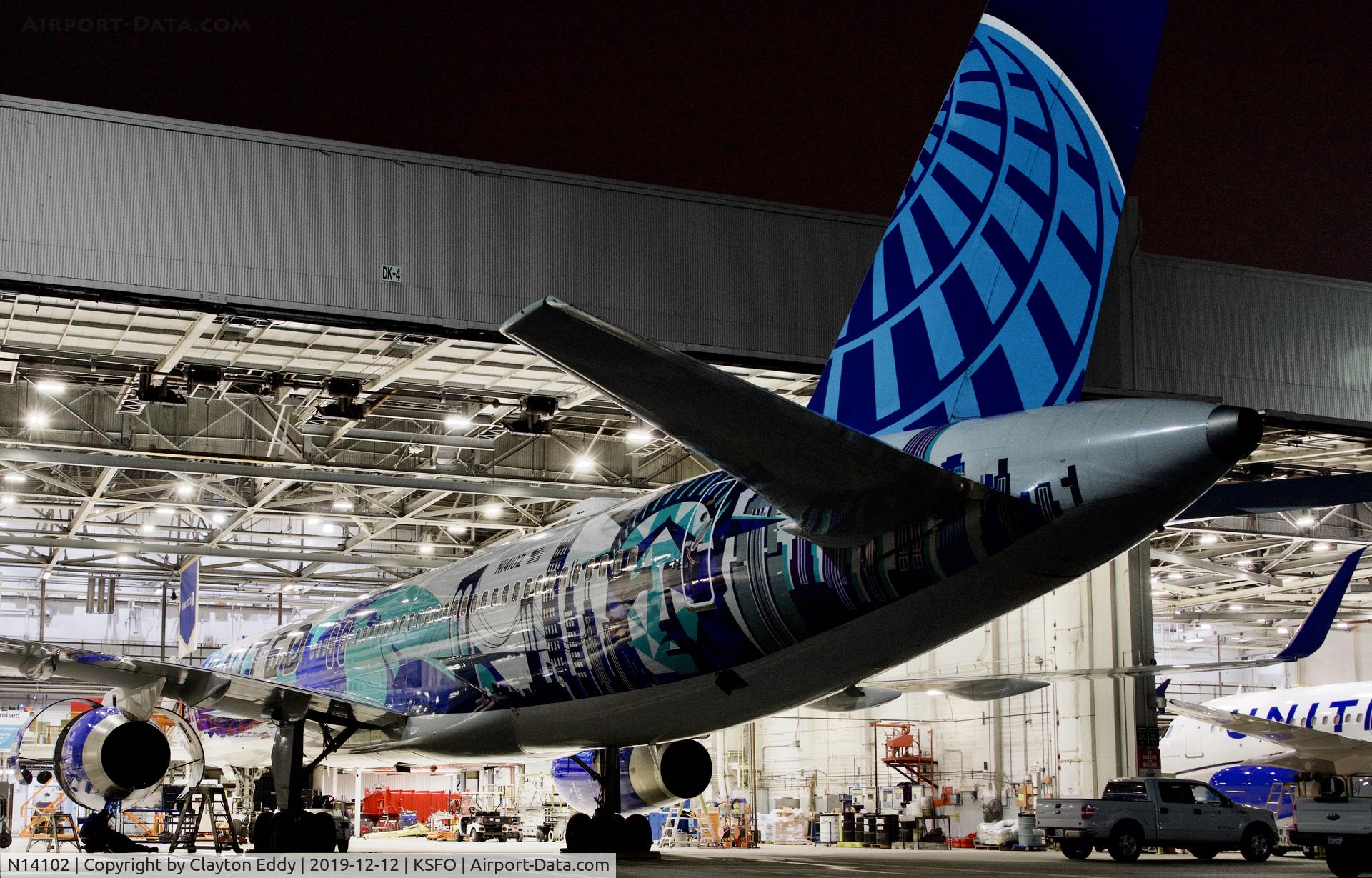 N14102, 1994 Boeing 757-224 C/N 27292, SFO 2019.