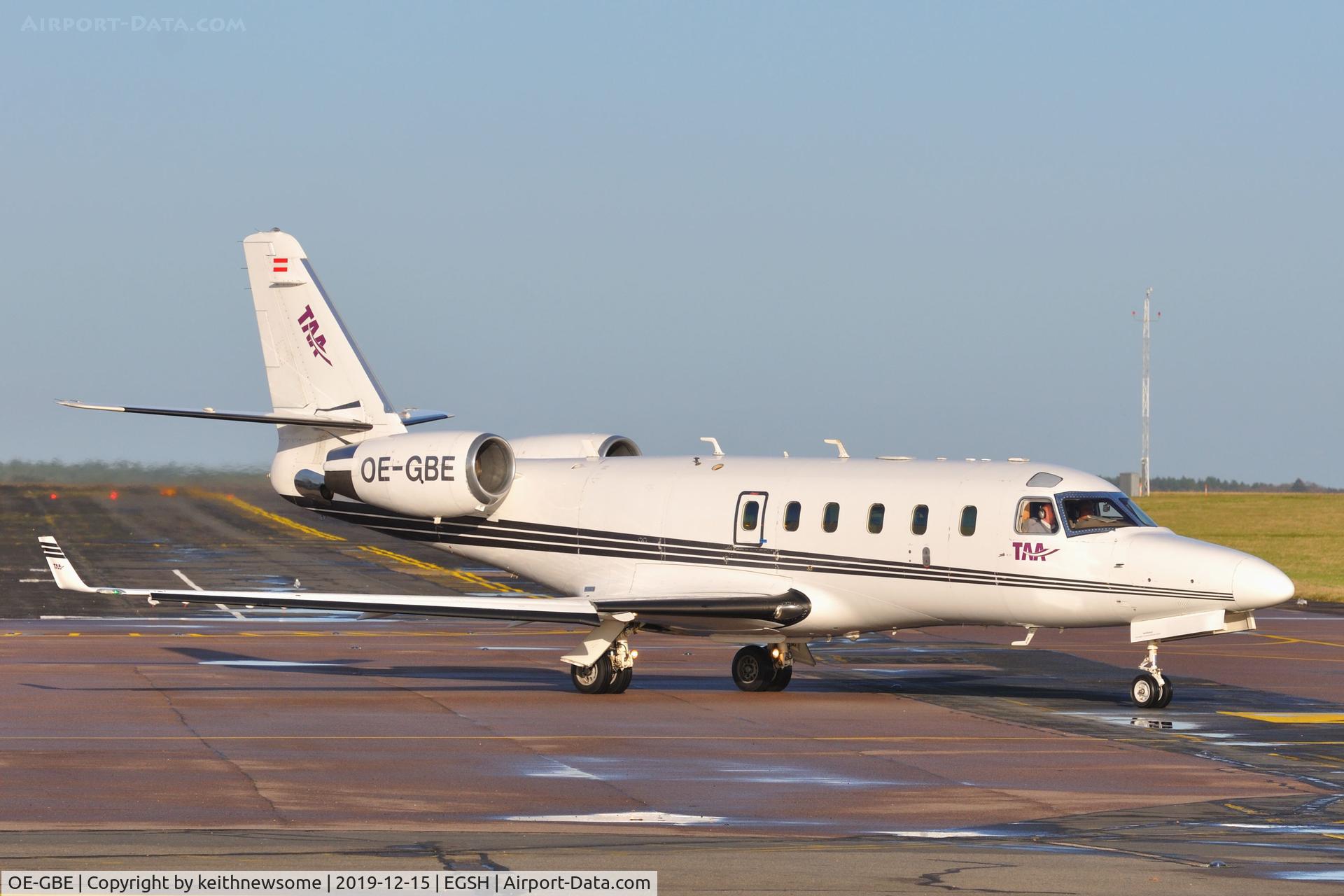 OE-GBE, 1998 Israel Aircraft Industries 1125A Astra SPX C/N 107, Leaving Norwich for Innsbruck.