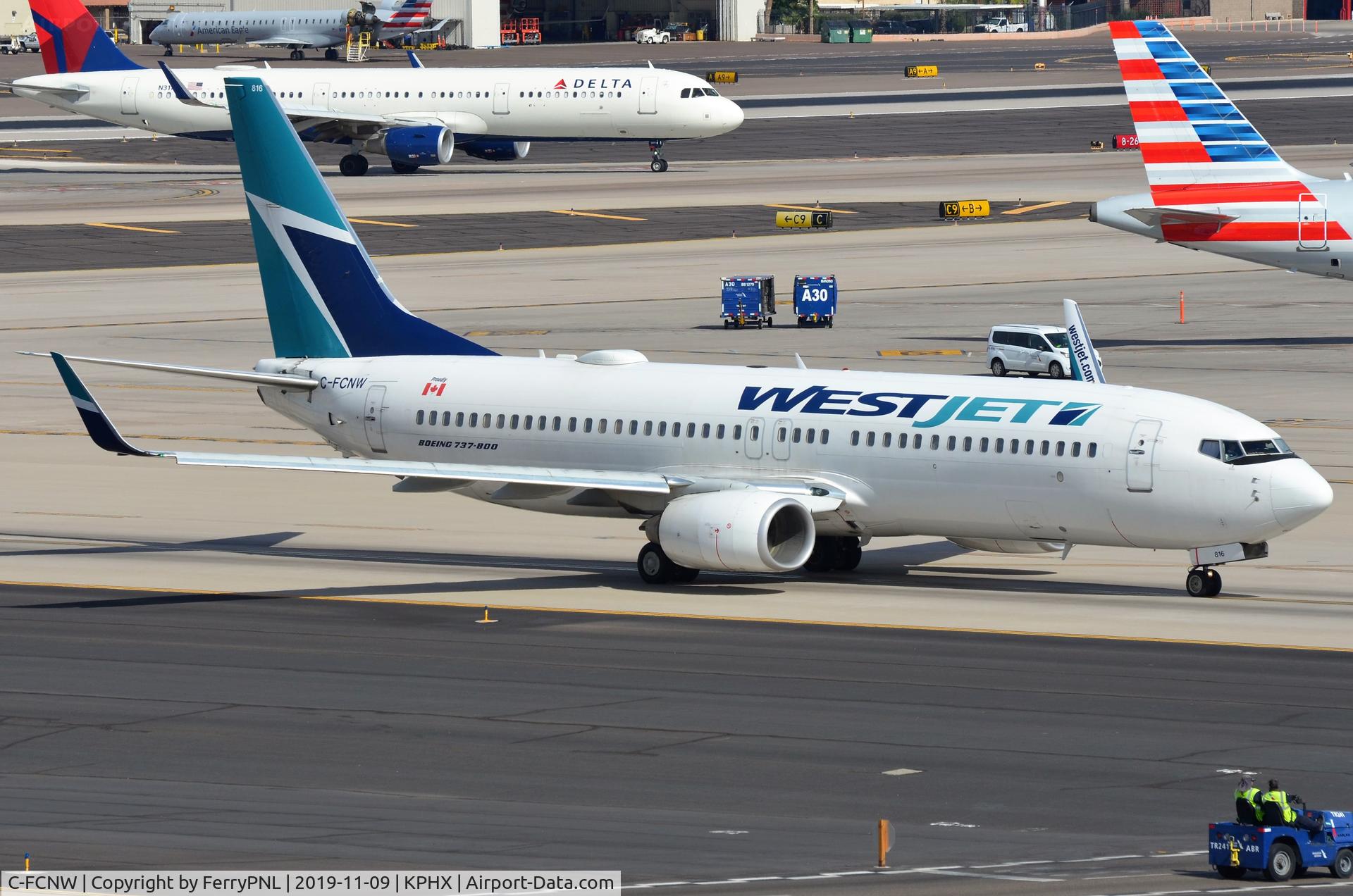 C-FCNW, 2011 Boeing 737-8CT C/N 39092, Westjet B738 for departure