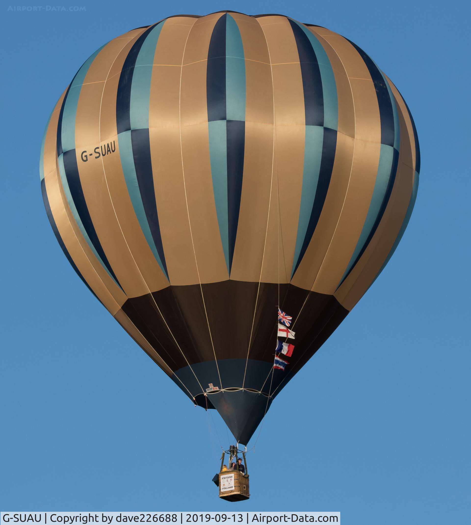 G-SUAU, 2012 Cameron Balloons C-90 C/N 11656, G SUAU at the 2019 longleat Skysafari