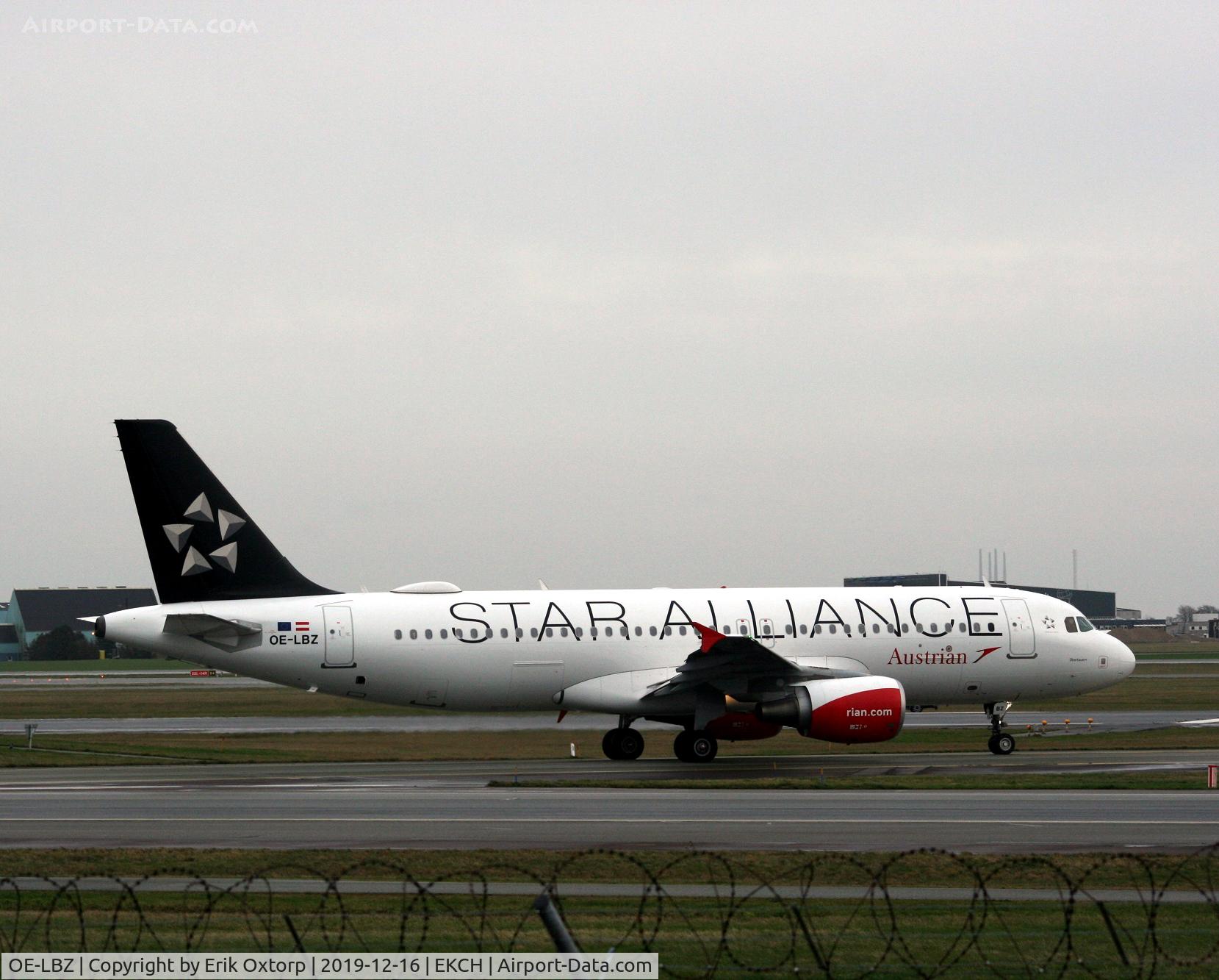 OE-LBZ, 2012 Airbus A320-214 C/N 5181, OE-LBZ taking off rw 22R