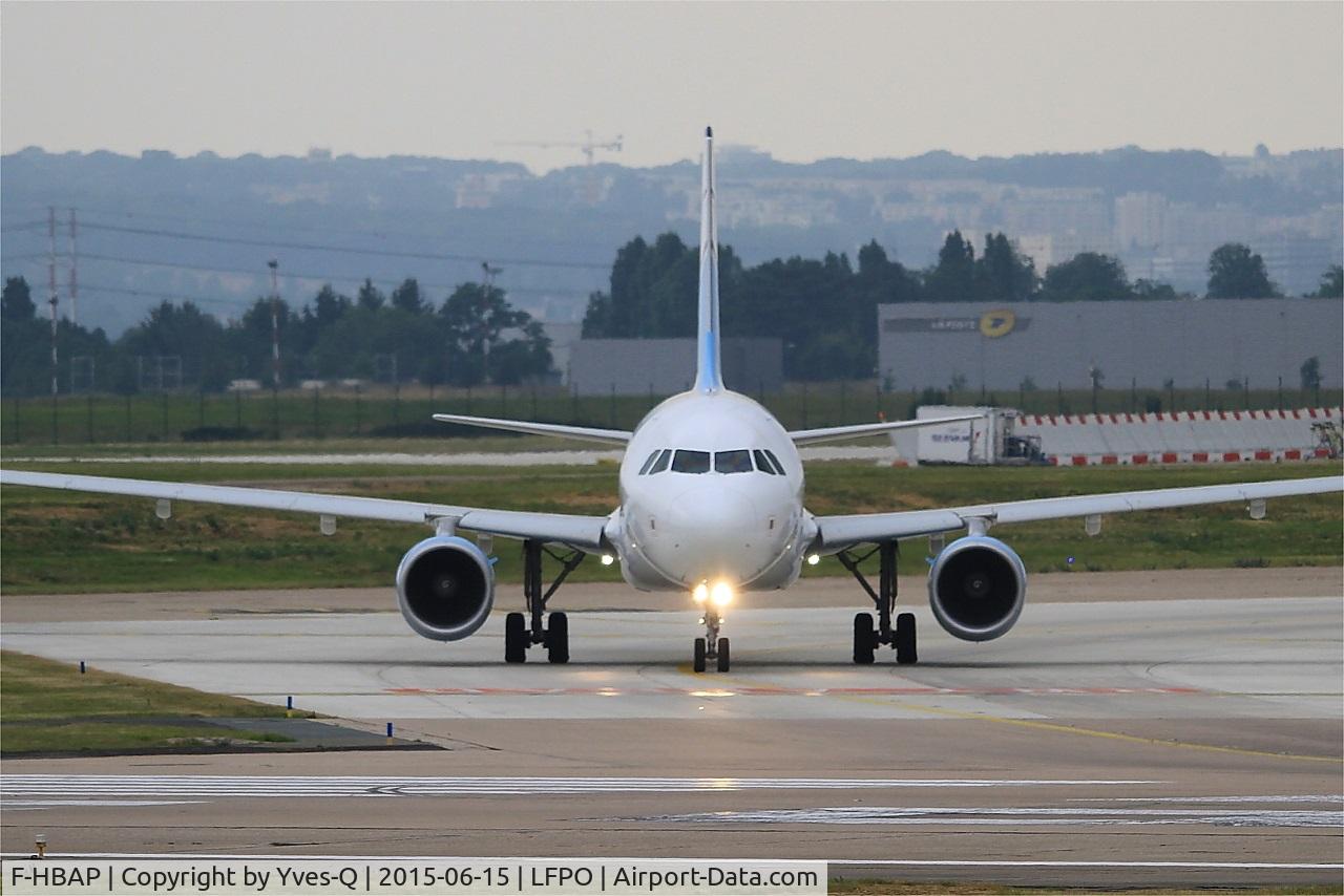F-HBAP, 2011 Airbus A320-214 C/N 4675, Airbus A320-214, Holding point rwy 08, Paris-Orly Airport (LFPO-ORY)