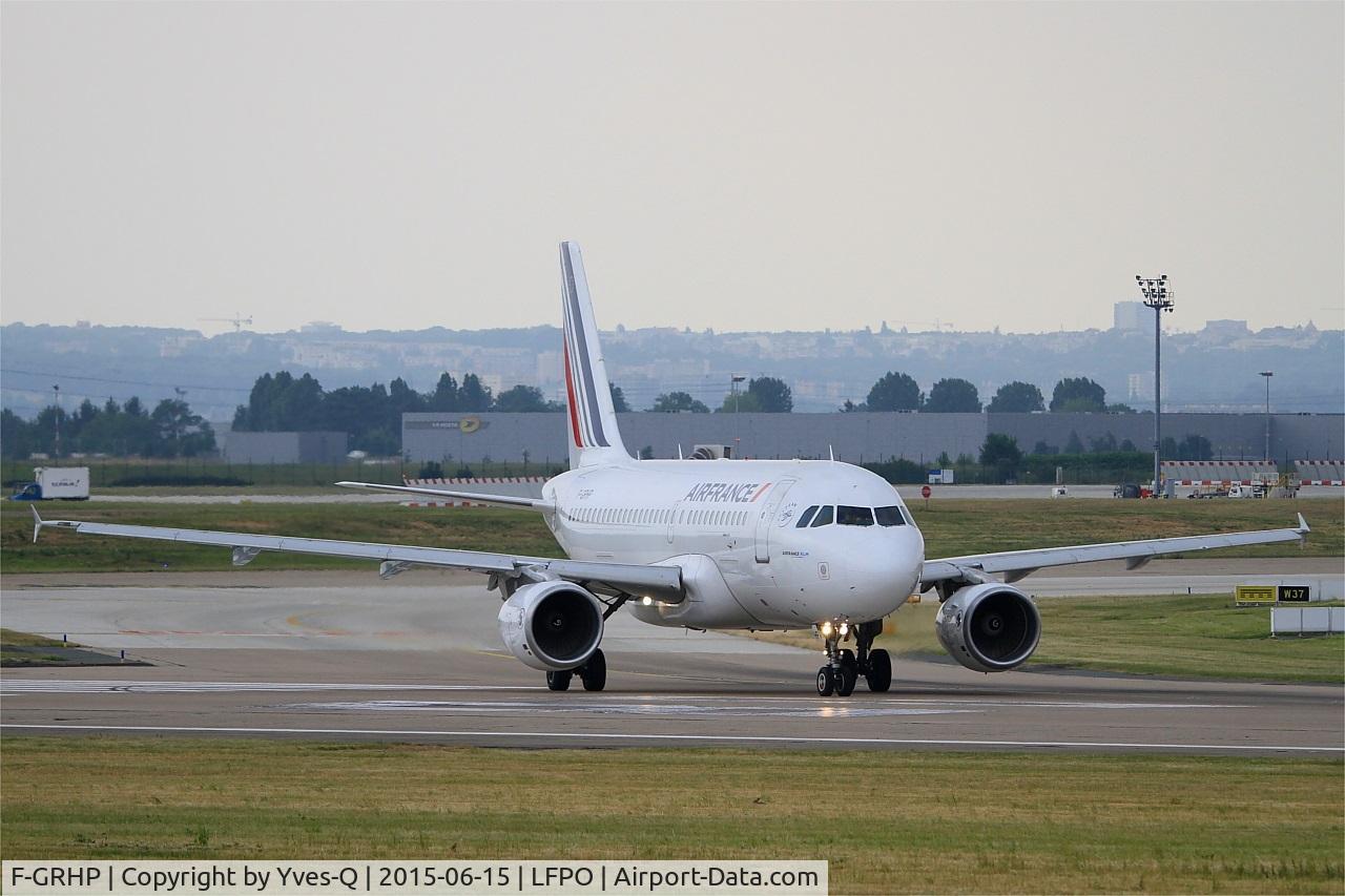 F-GRHP, 2000 Airbus A319-111 C/N 1344, Airbus A319-111, Lining up prior take off rwy 08, Paris-Orly airport (LFPO-ORY)