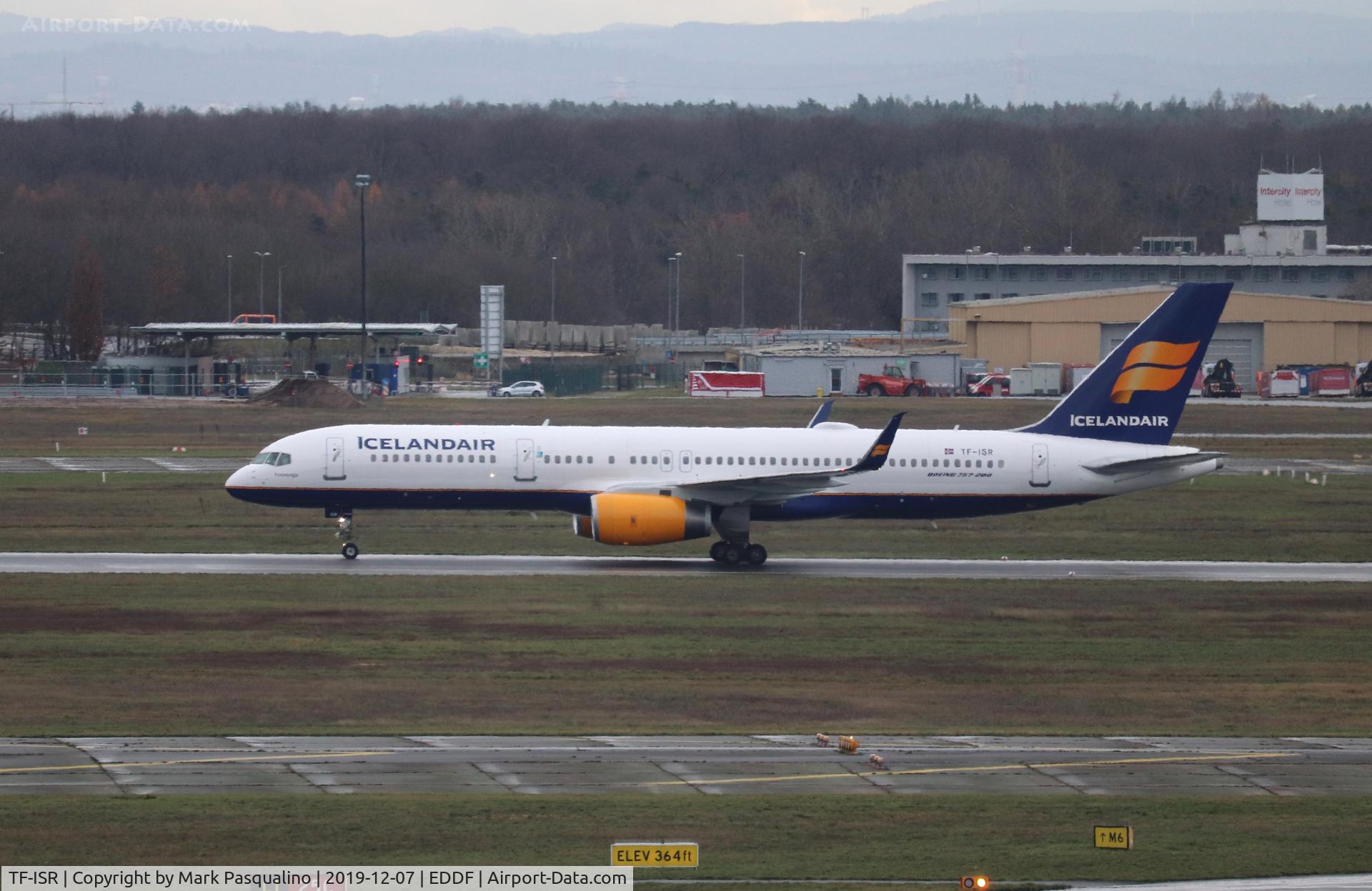 TF-ISR, 1999 Boeing 757-256 C/N 26248, Boeing 757-256