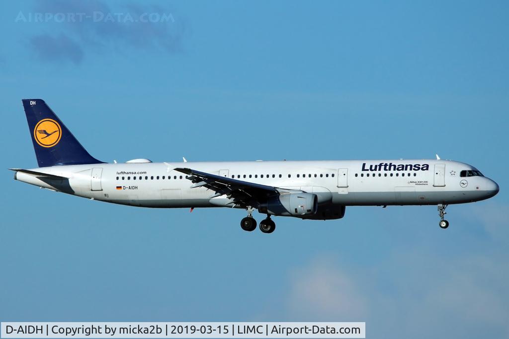 D-AIDH, 2011 Airbus A321-231 C/N 4710, Landing
