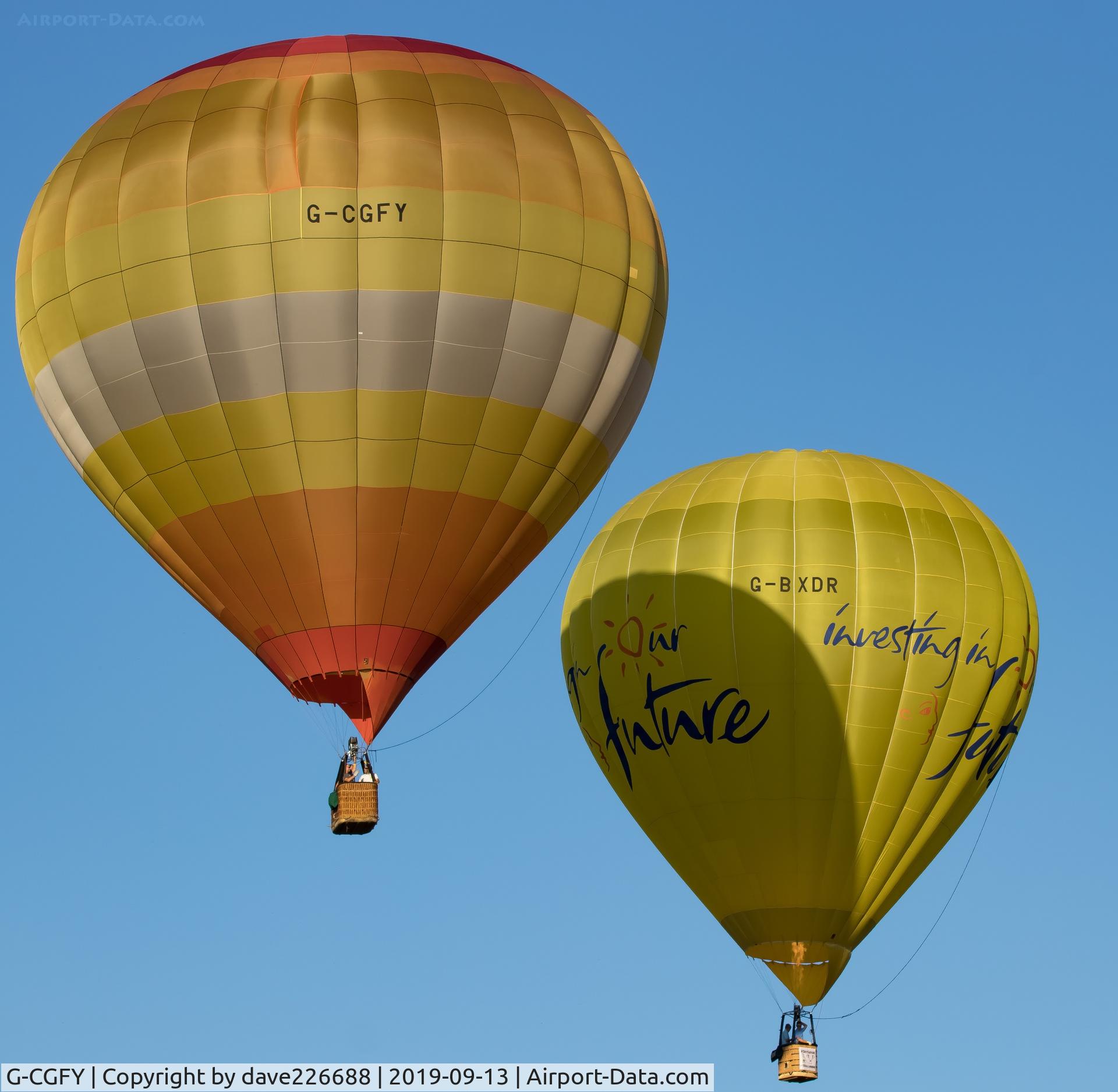 G-CGFY, 2009 Lindstrand Balloons Ltd LBL 105A C/N 1179, G CGFY at the 2019 Longleat Sky Safari