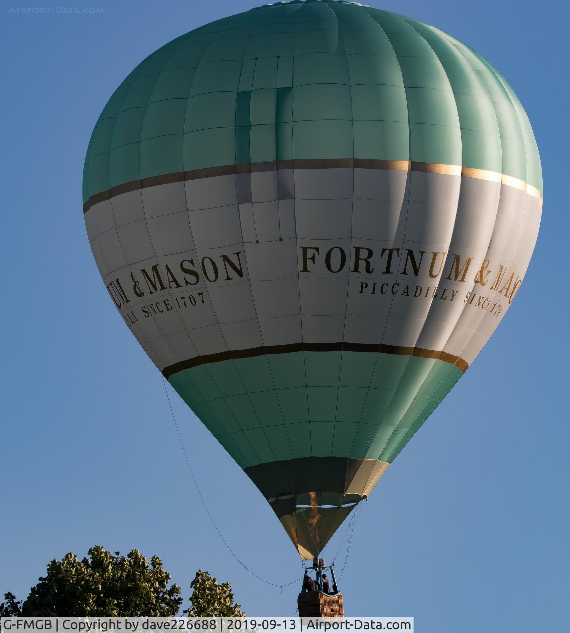 G-FMGB, 2013 Cameron Balloons Z-90 C/N 11756, G FMGB at the 2019 longleat Sky safari