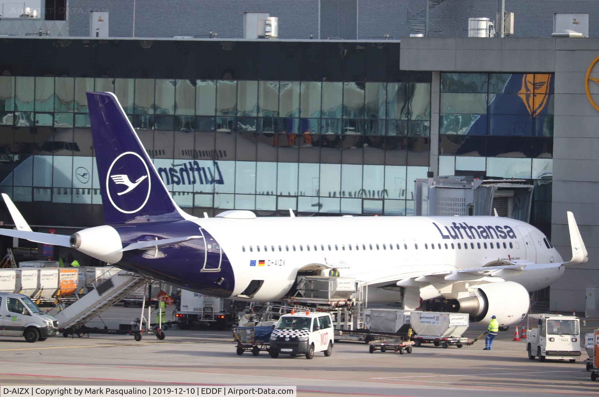 D-AIZM, 2012 Airbus A320-214 C/N 5203, Airbus A320-214