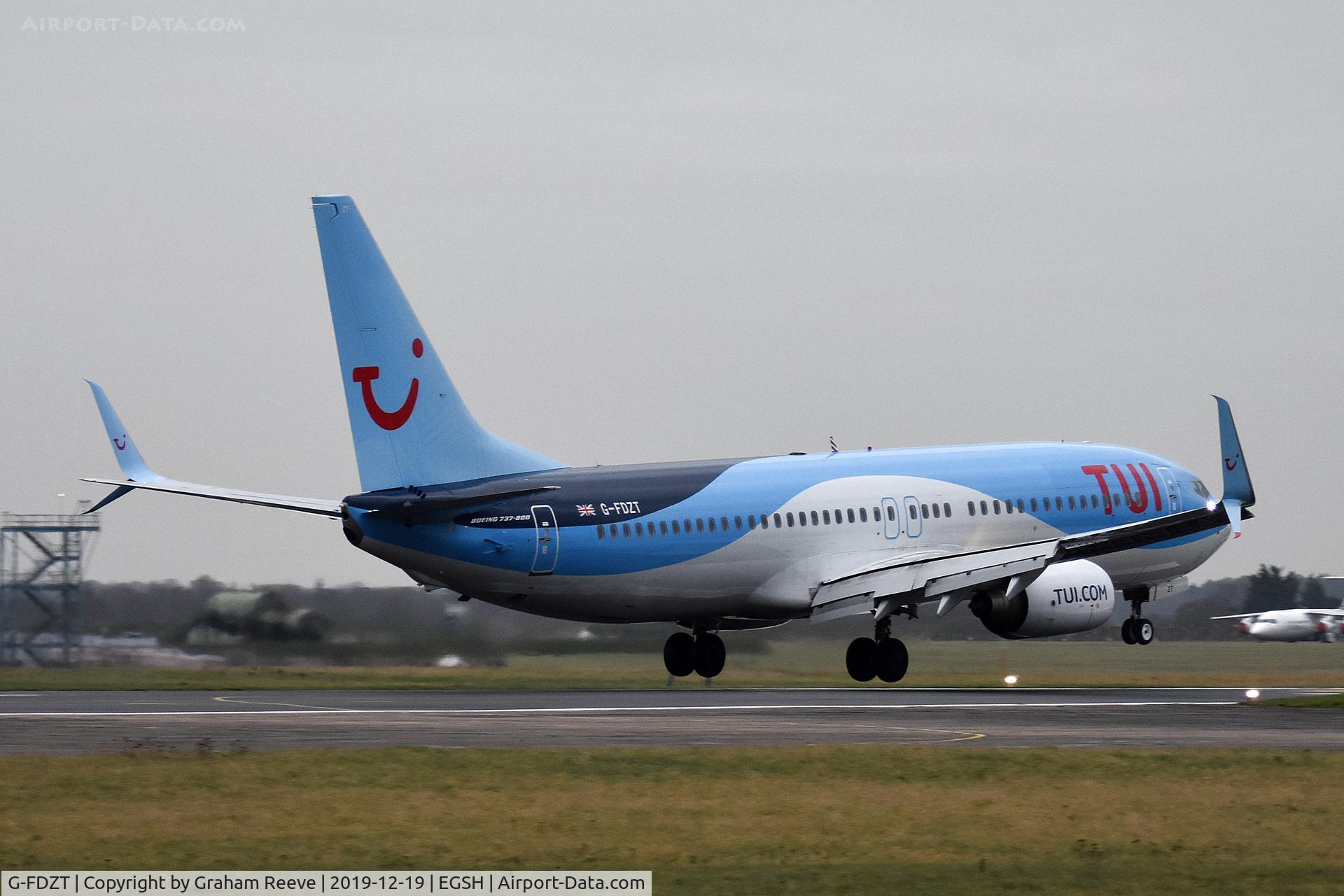 G-FDZT, 2011 Boeing 737-8K5 C/N 37248, Landing at Norwich.