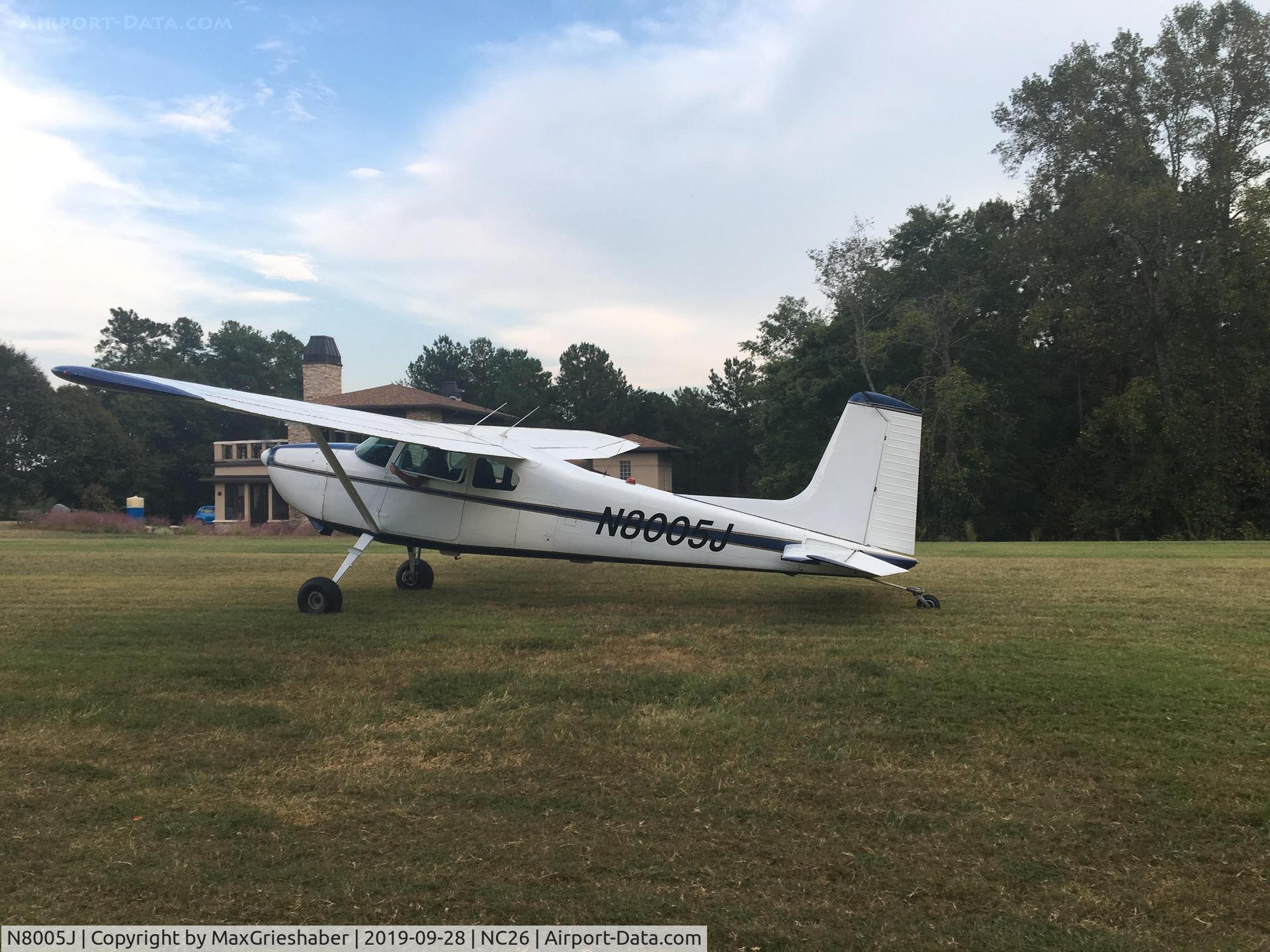 N8005J, Cessna 180D C/N 180-51037, N8005J @ NC26