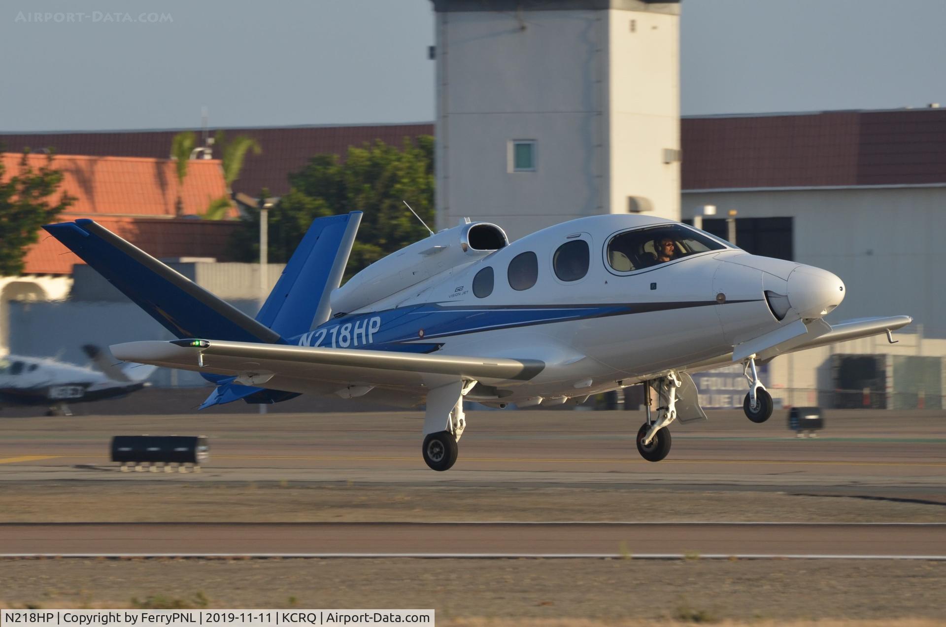 N218HP, 2019 Cirrus SF50 G2 Vision C/N 0121, Cirrus SF-50 taking-off after a quick turn-around