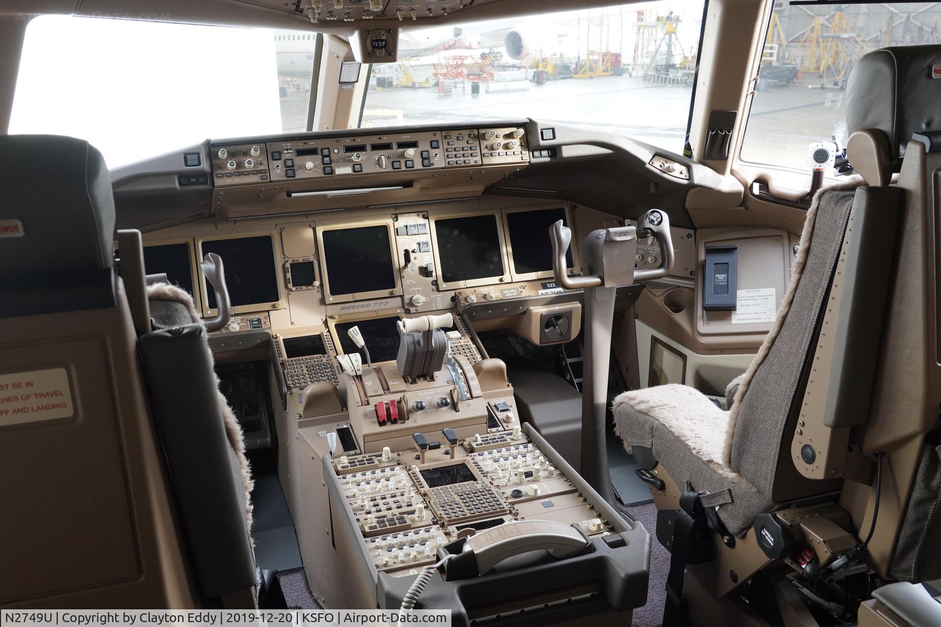 N2749U, 2019 Boeing 777-300/ER C/N 66589, SFO 2019.