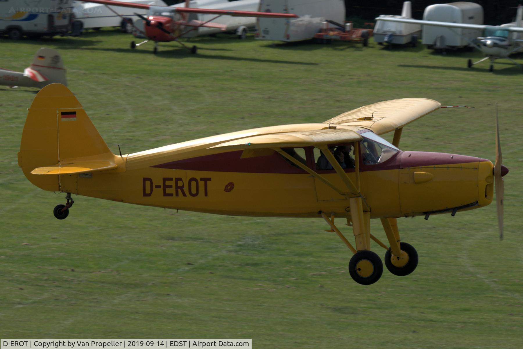 D-EROT, 1943 Fairchild UC-61K Argus III (24R-46A) C/N 891, Fairchild F-24R46A / UC-61K landing at Hahnweide airfield, Germany. OTT 2019