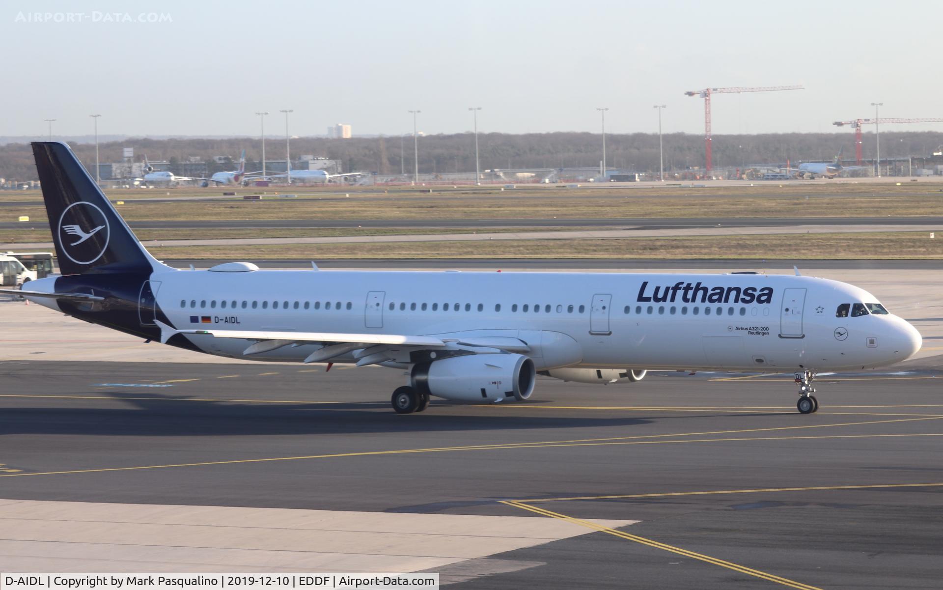D-AIDL, 2011 Airbus A321-231 C/N 4881, Airbus A321-231