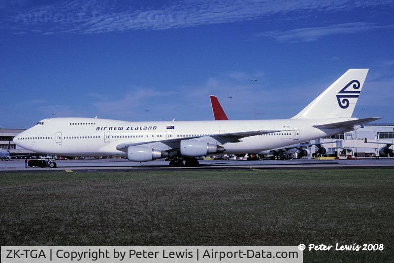 ZK-TGA, 1979 Boeing 747-2D7B C/N 21782, lease: Air New Zealand Ltd., Auckland 2008