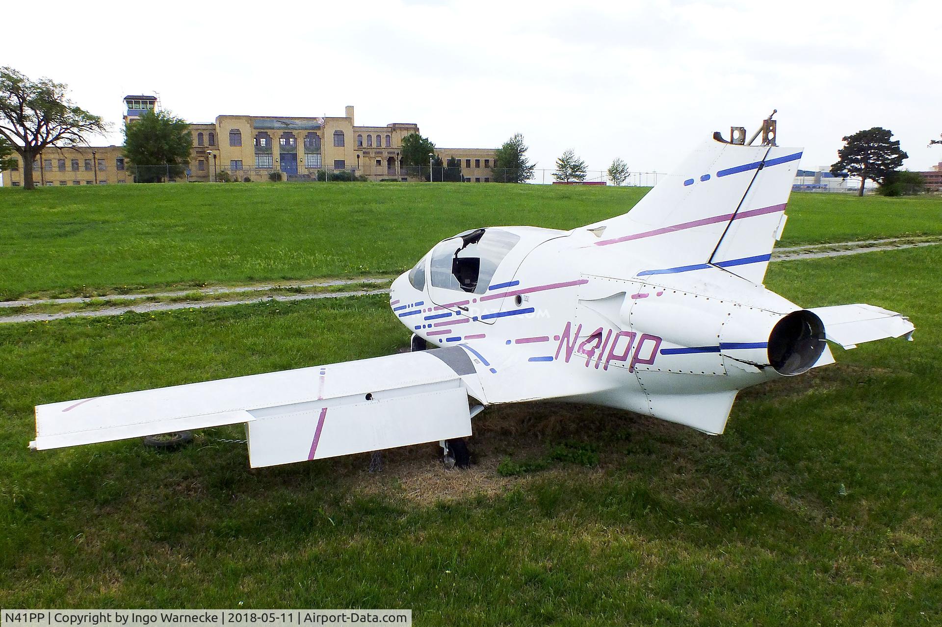 N41PP, 1985 Prescott Aeronautical Pusher C/N 001, Prescott Pusher (minus propeller and tailplane), awaiting restoration at the Kansas Aviation Museum, Wichita KS