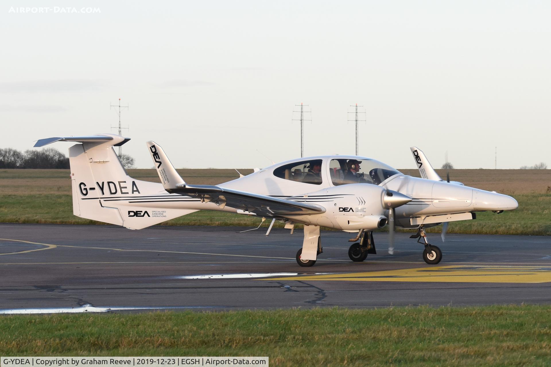 G-YDEA, 2006 Diamond DA-42 Twin Star C/N 42.151, Departing from Norwich.