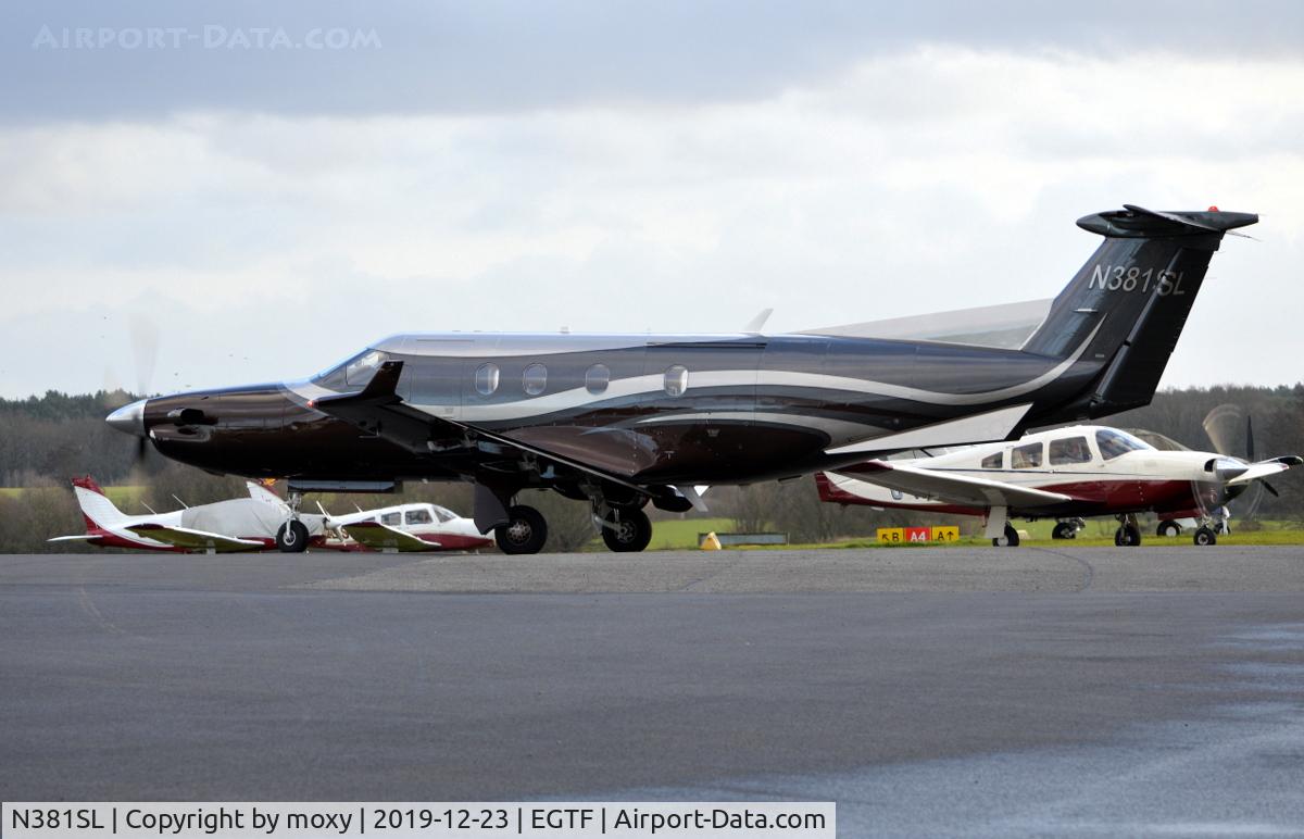 N381SL, 2001 Pilatus PC-12/45 C/N 381, Pilatus PC-12/45 departing Fairoaks.
