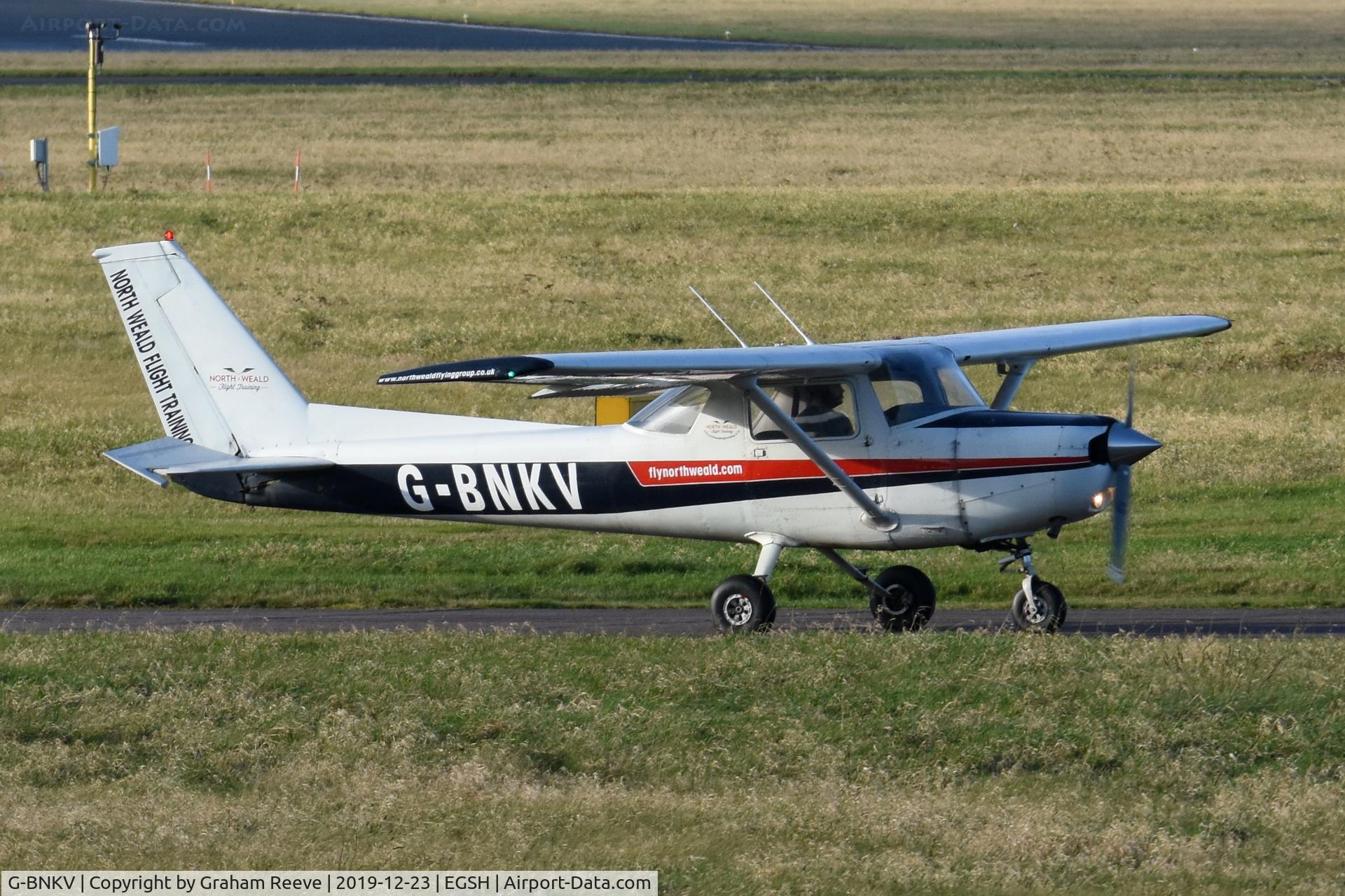 G-BNKV, 1979 Cessna 152 C/N 152-83079, Departing from Norwich.