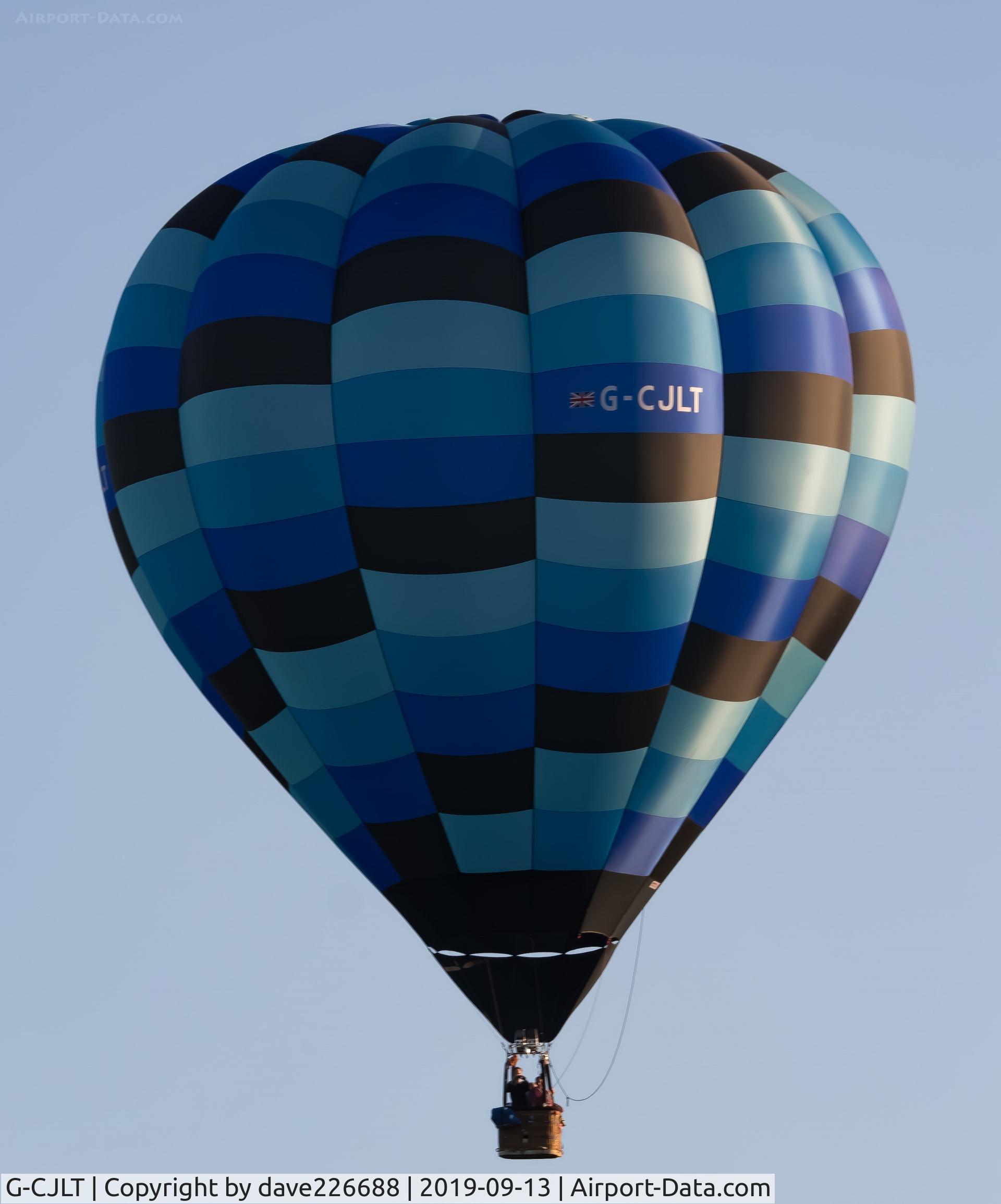 G-CJLT, 2017 Cameron Balloons O-84 C/N 12044, G CJLT at the 2019 Longleat Skysafari