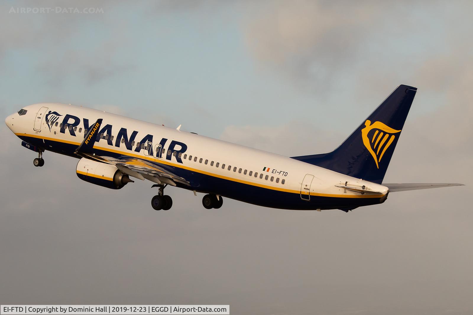 EI-FTD, 2016 Boeing 737-8AS C/N 44754, Departing RWY 27