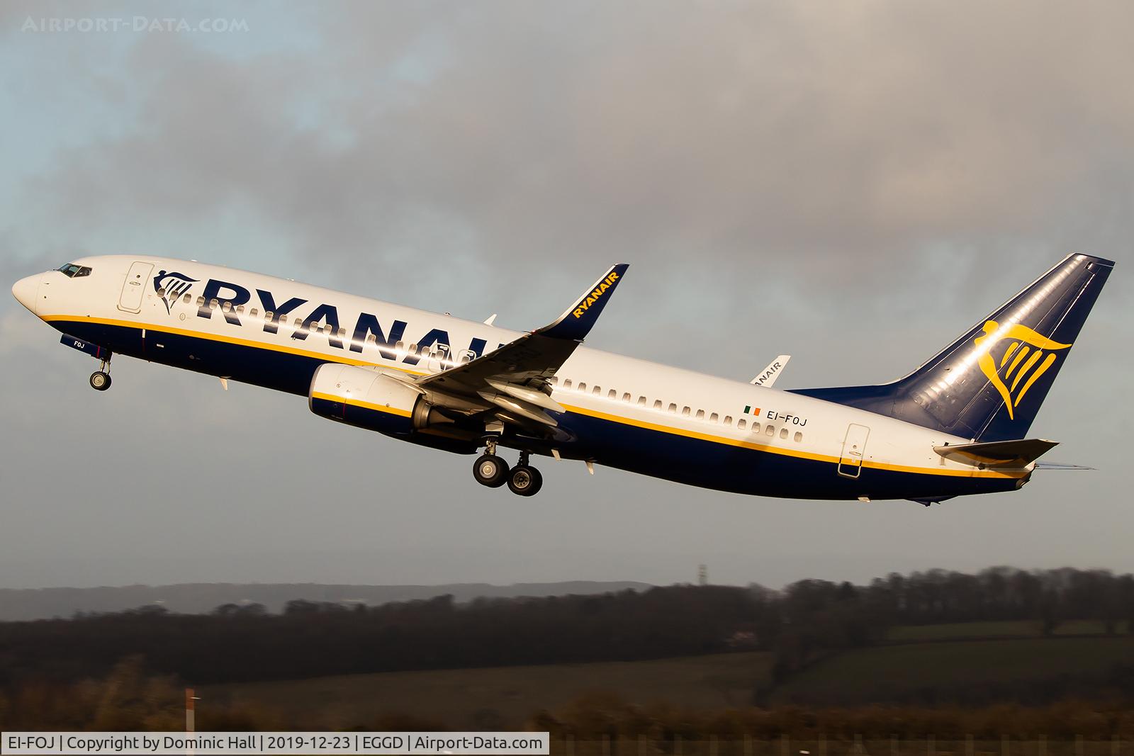 EI-FOJ, 2016 Boeing 737-8AS C/N 44722, Departing RWY 27