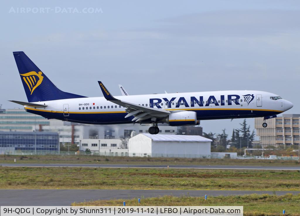 9H-QDG, 2016 Boeing 737-8AS C/N 44756, Landing rwy 32R