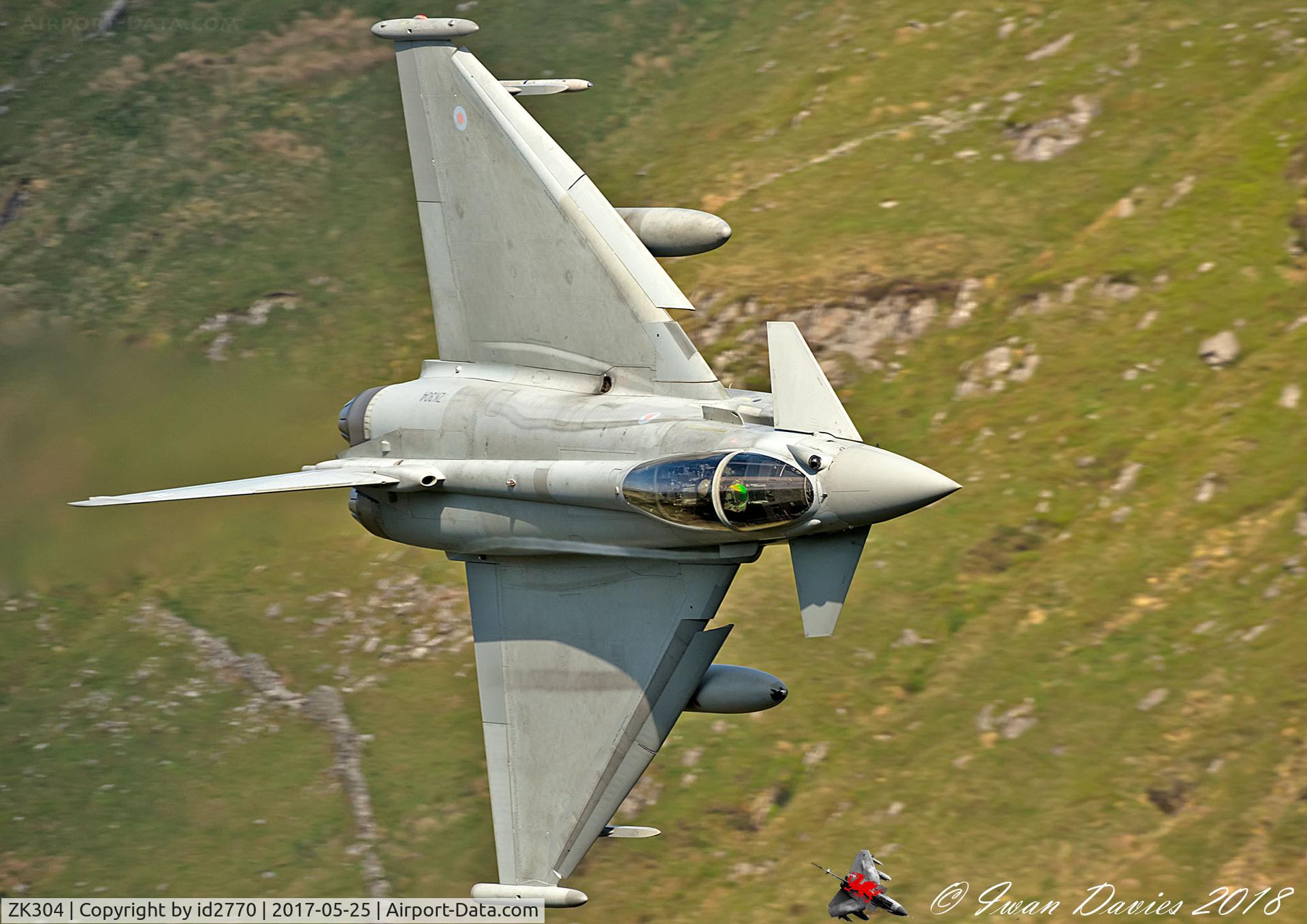 ZK304, 2009 Eurofighter EF-2000 Typhoon FGR4 C/N BS055/212, Mach Loop