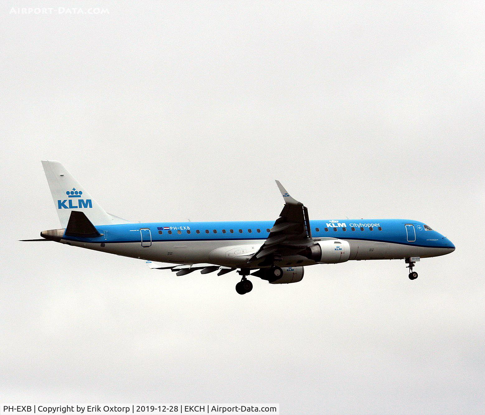PH-EXB, 2014 Embraer 190STD (ERJ-190-100) C/N 19000658, PH-EXB landing rw 04L