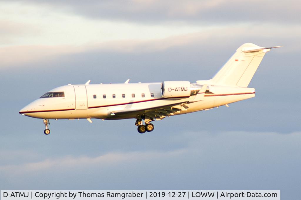 D-ATMJ, 2002 Bombardier Challenger 604 (CL-600-2B16) C/N 5552, Air Independence Bombardier Challenger 604