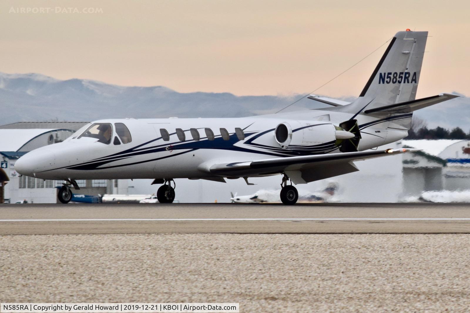 N585RA, 1988 Cessna 550 C/N 550-0585, Landing roll out on 10L.